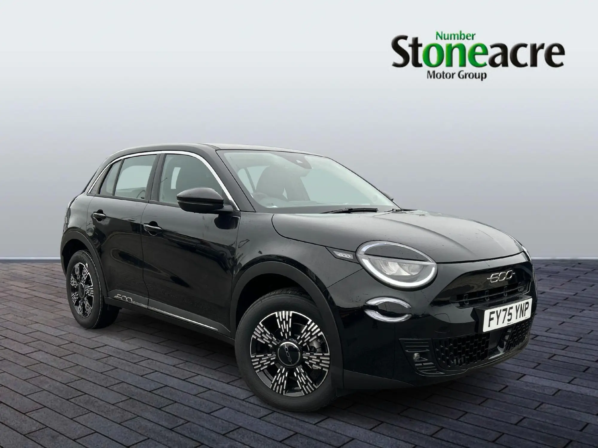 Fiat 600 1.2 MHEV 136 e-DCT Euro 6 (s/s) 5dr FY75YNP Image 1