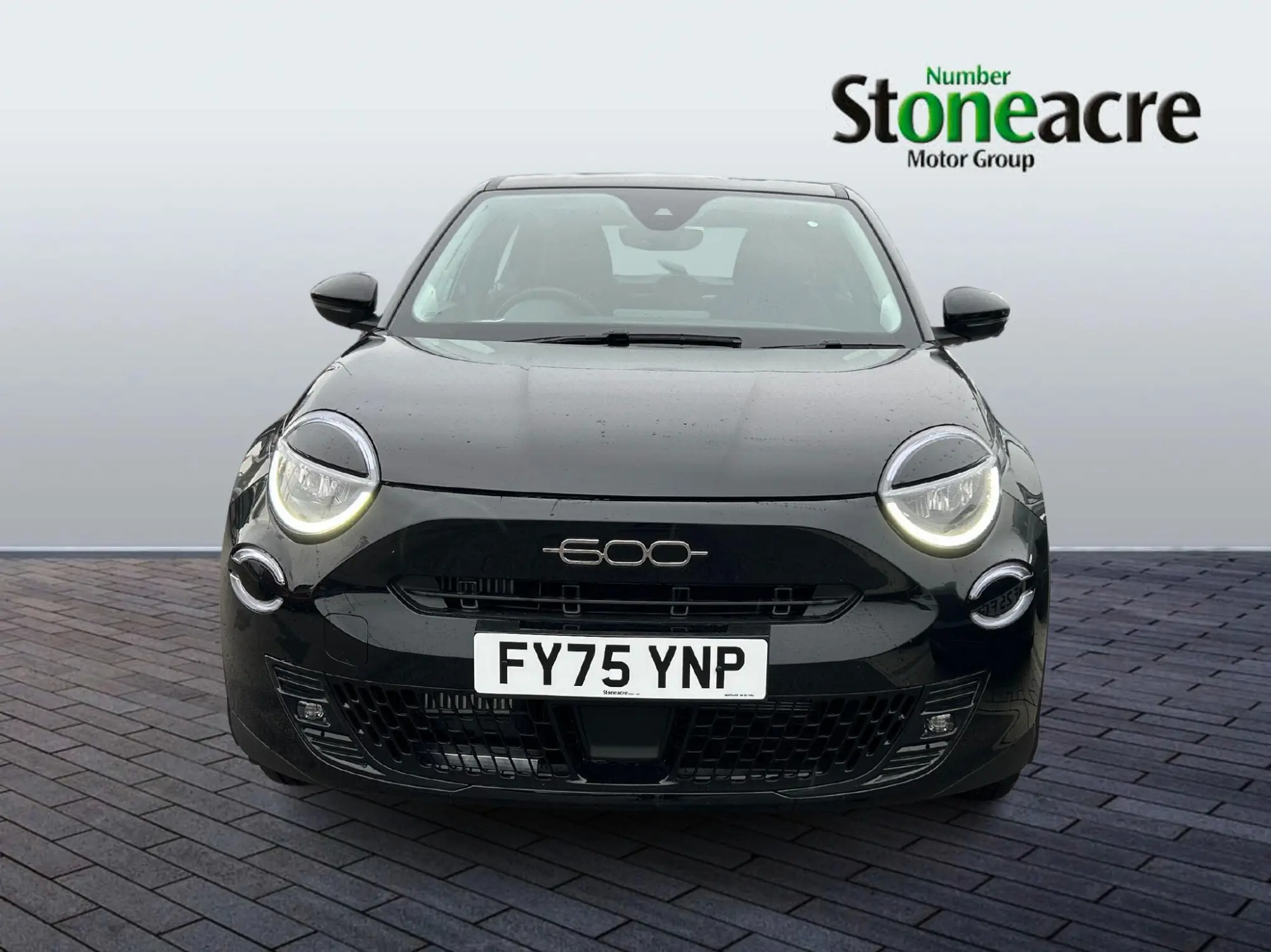 Fiat 600 1.2 MHEV 136 e-DCT Euro 6 (s/s) 5dr FY75YNP Image 2