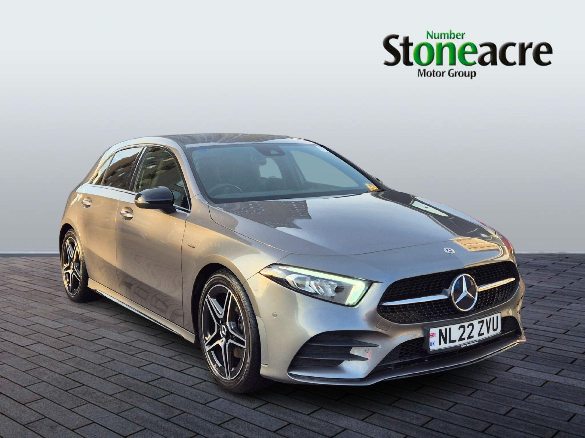 Mercedes-Benz A-Class 1.3 A200 AMG Line Edition (Executive) 7G-DCT Euro 6 (s/s) 5dr NL22ZVU Image 1