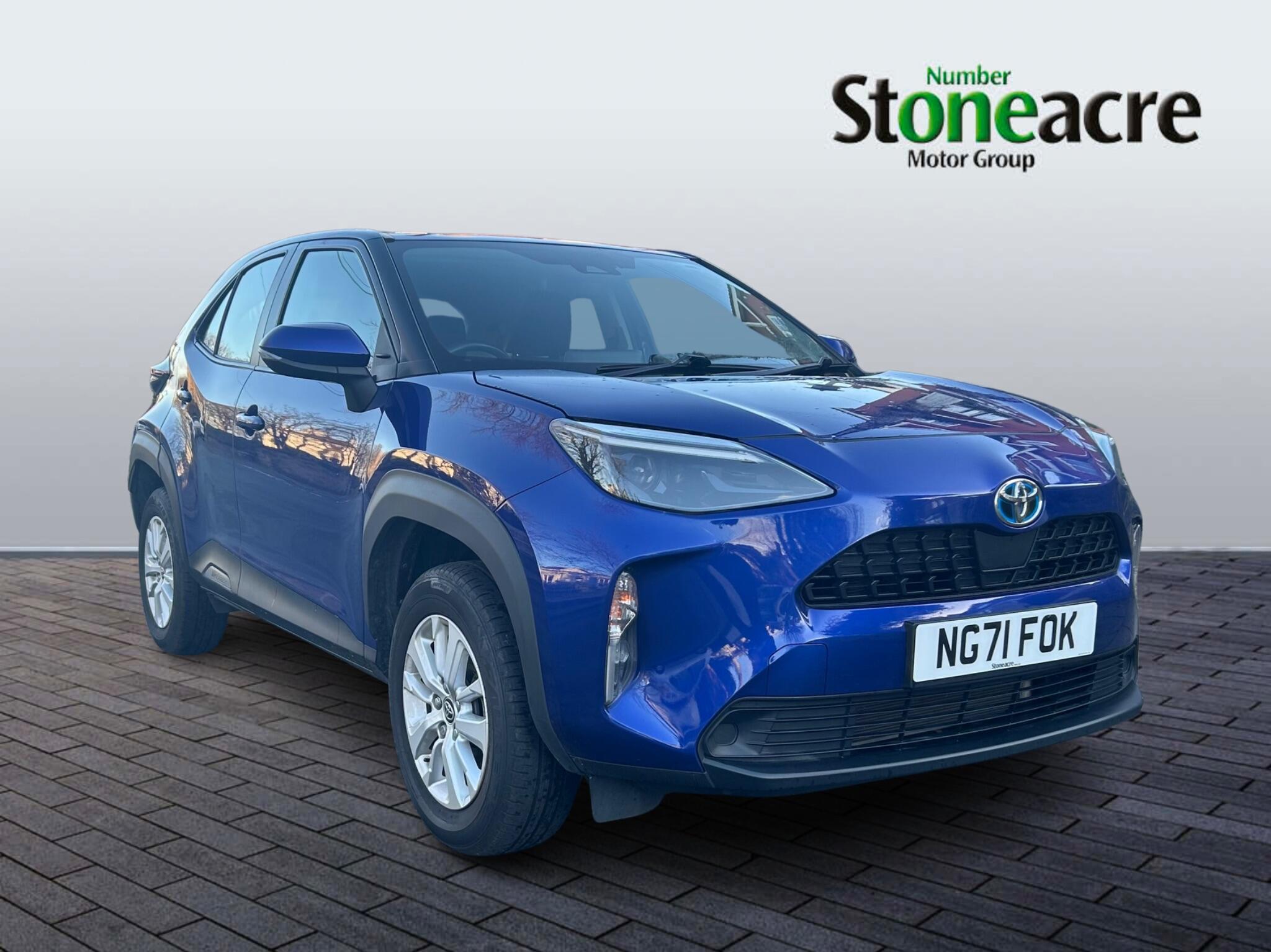Toyota Yaris Cross 1.5 VVT-h Icon SUV 5dr Petrol Hybrid E-CVT Euro 6 (s/s) (116 ps) NG71FOK Image 1
