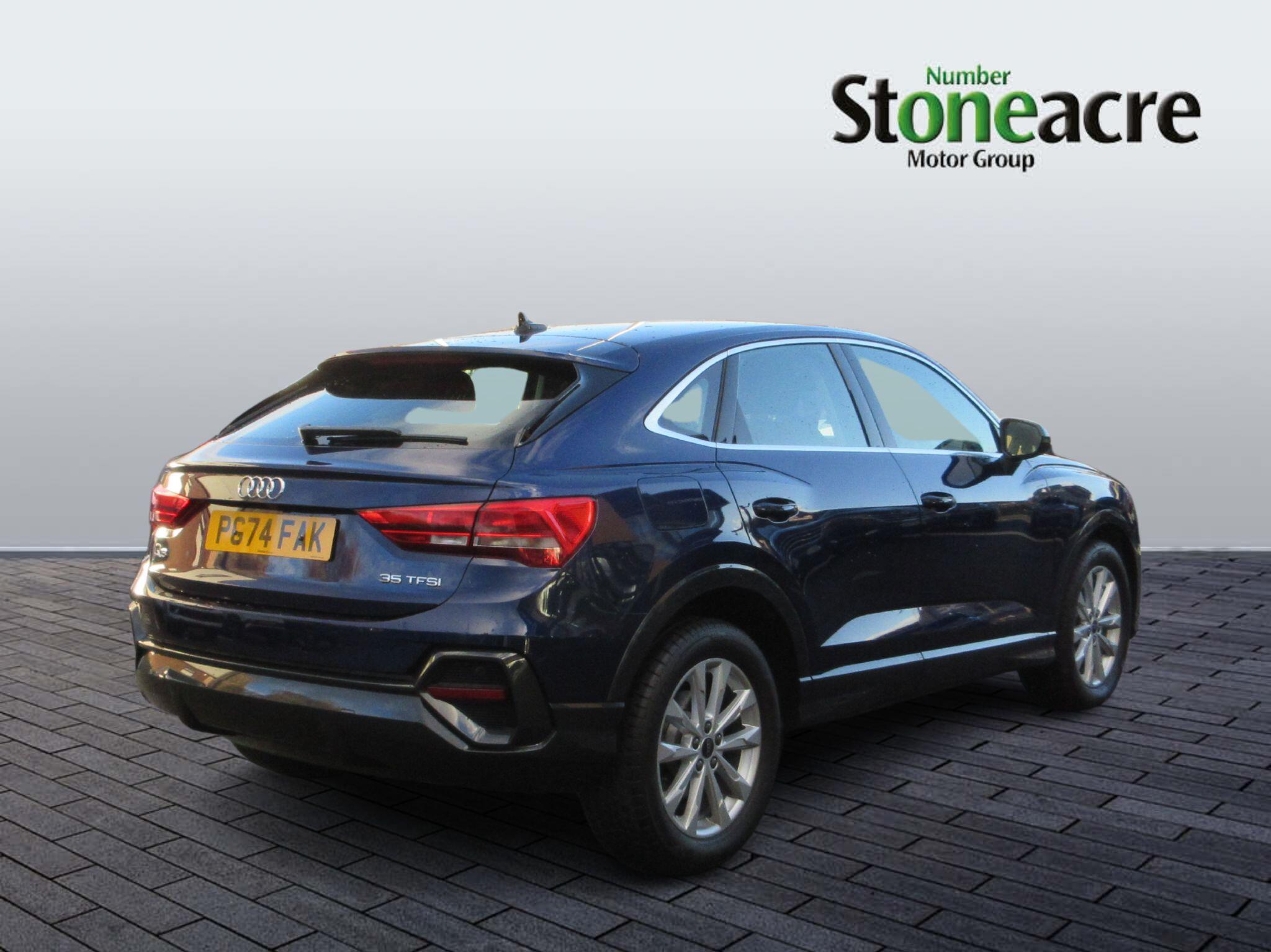 Audi Q3 1.5 TFSI CoD 35 Sport Sportback S Tronic Euro 6 (s/s) 5dr PG74FAK Image 3