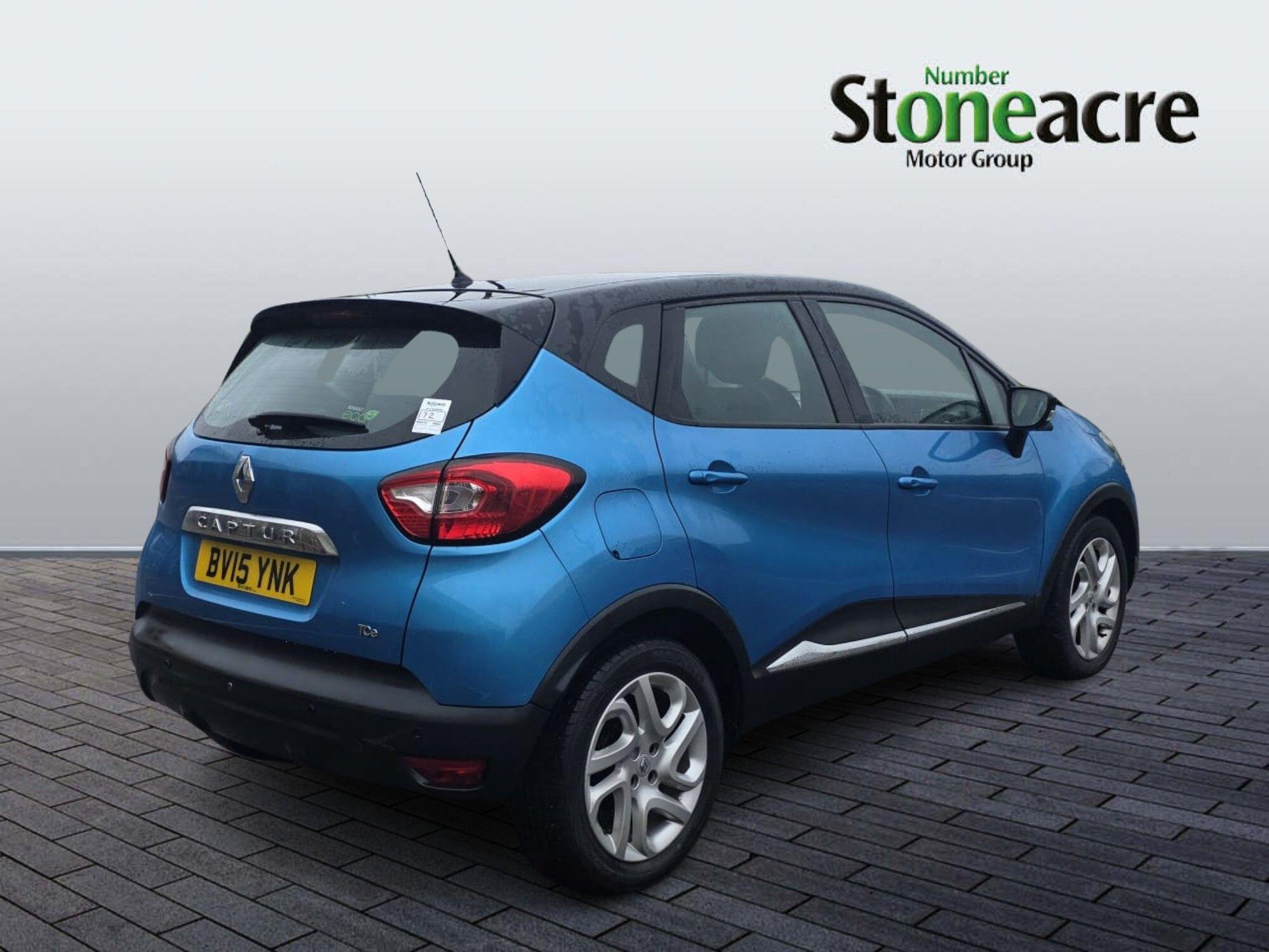 Renault Captur 0.9 TCe ENERGY Dynamique MediaNav Euro 5 (s/s) 5dr BV15YNK Image 3