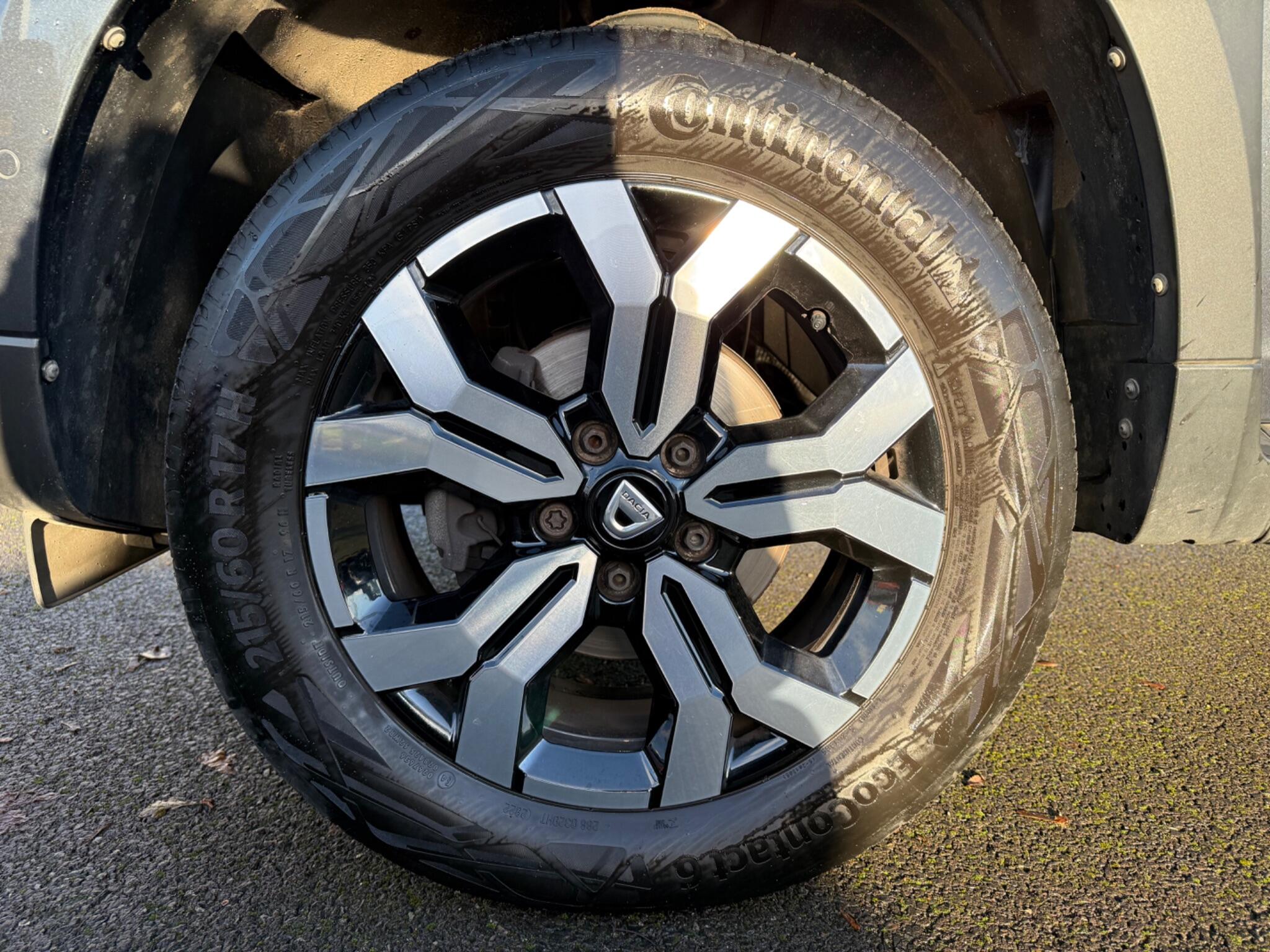 Dacia Duster Image 2