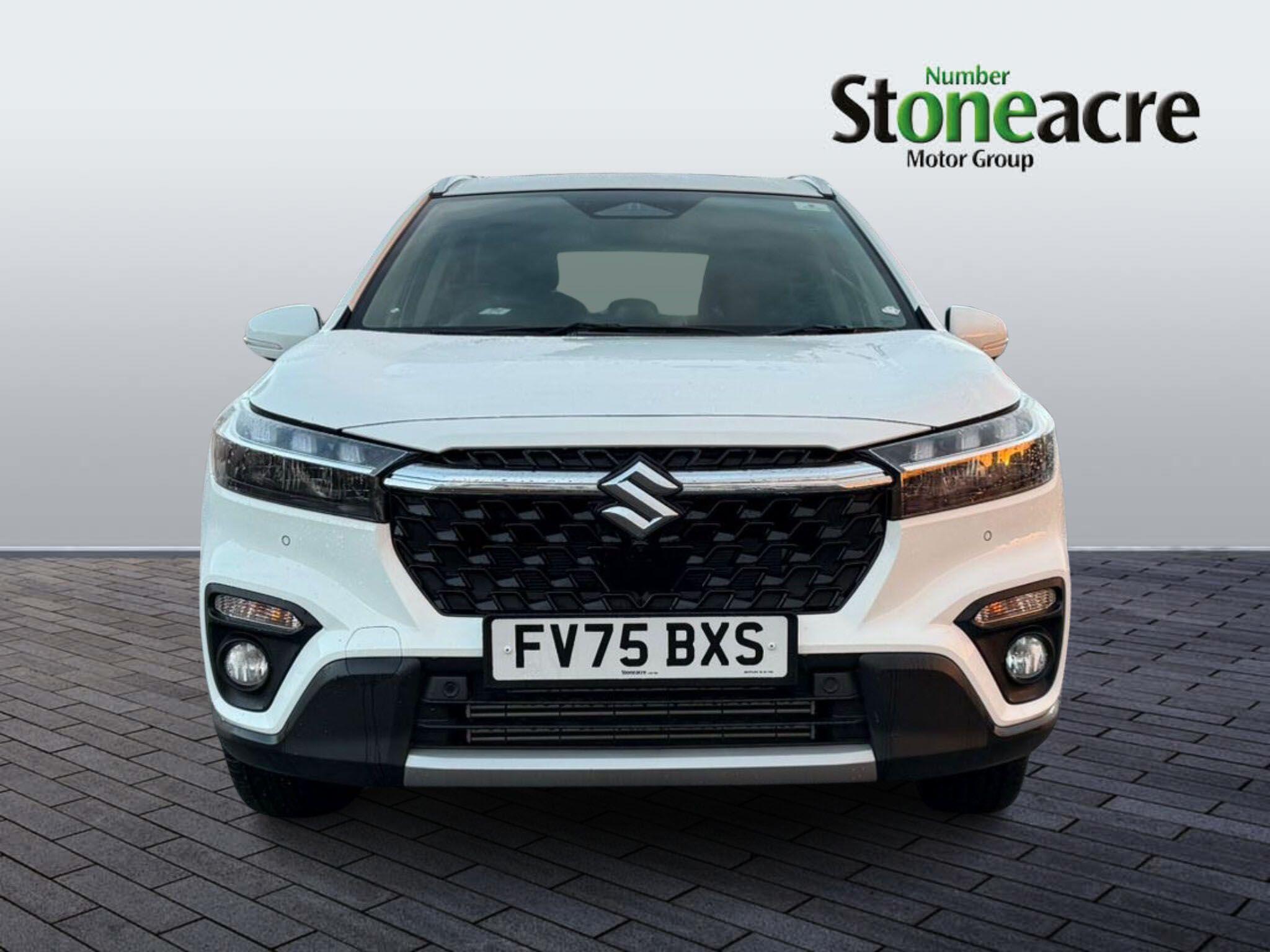 Suzuki S-Cross Image 2