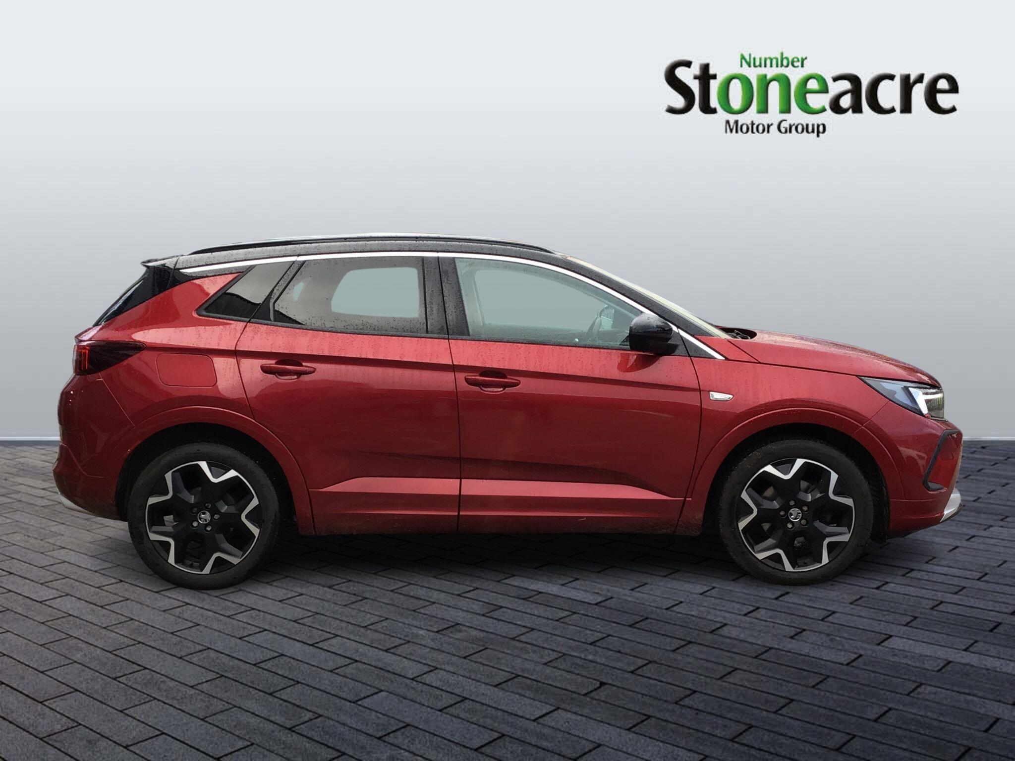 Vauxhall Grandland 1.5 Turbo D Elite Auto Euro 6 (s/s) 5dr SP72YSS Image 2