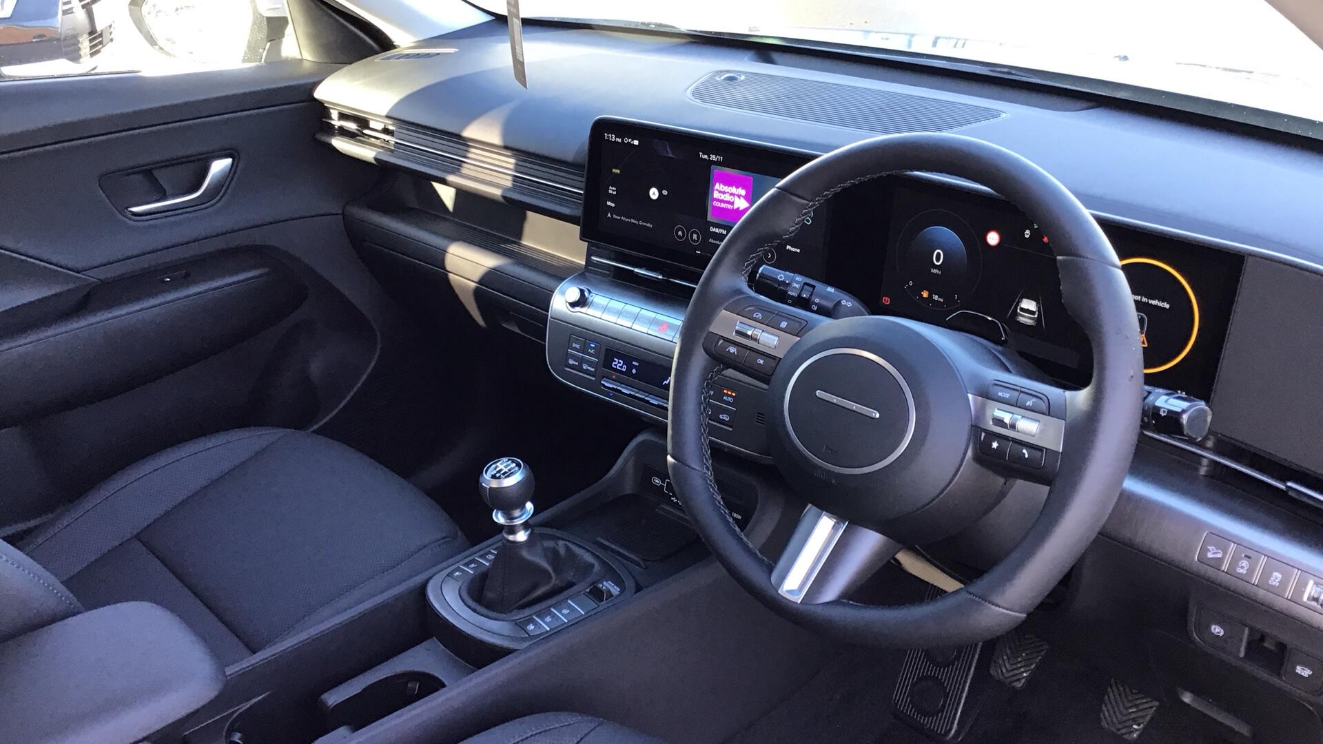 Hyundai KONA 1.0 T-GDi Ultimate Euro 6 (s/s) 5dr YP75KZS Image 1