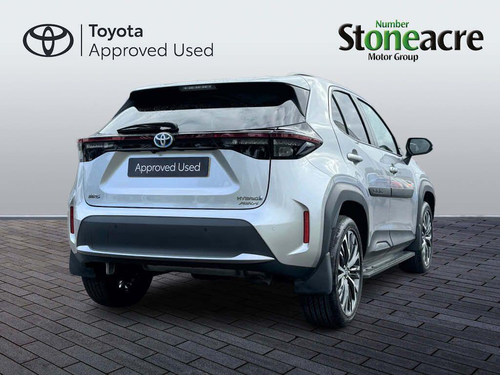 Toyota Yaris Cross 1.5 Hybrid Excel AWD 5dr CVT ND23AWX Image 3