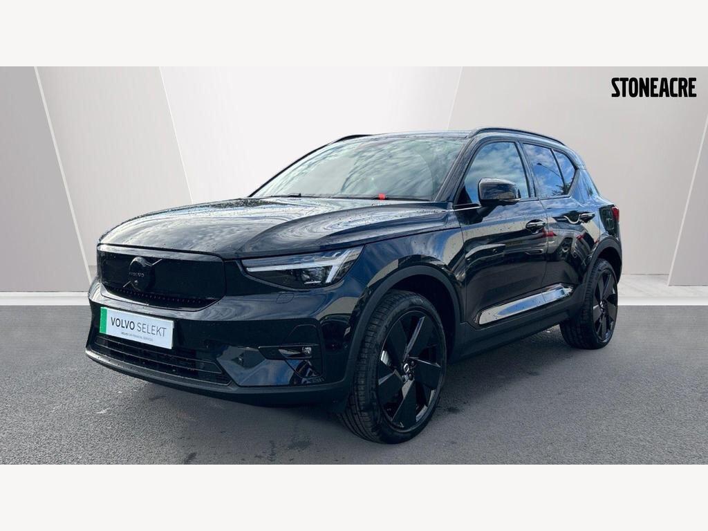 Volvo XC40 2.0 B4 MHEV Plus Black Edition DCT Auto Euro 6 (s/s) 5dr YC75OEU Image 3