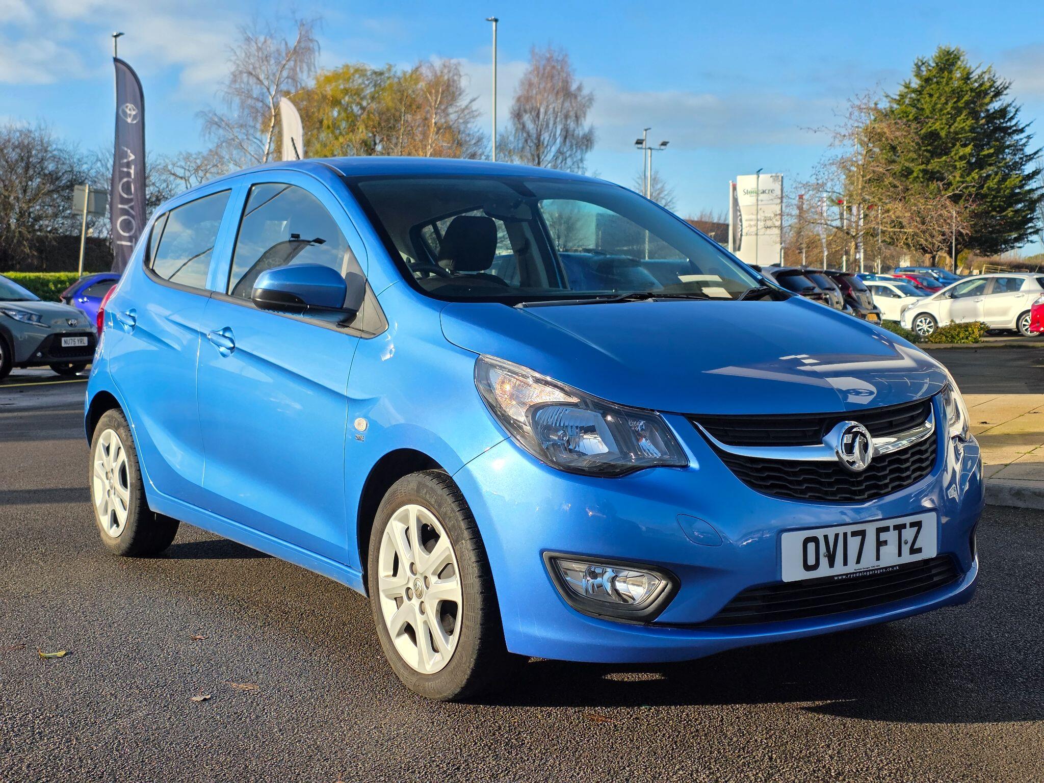 Vauxhall Viva 1.0i SE Euro 6 5dr (a/c) OV17FTZ Image 1