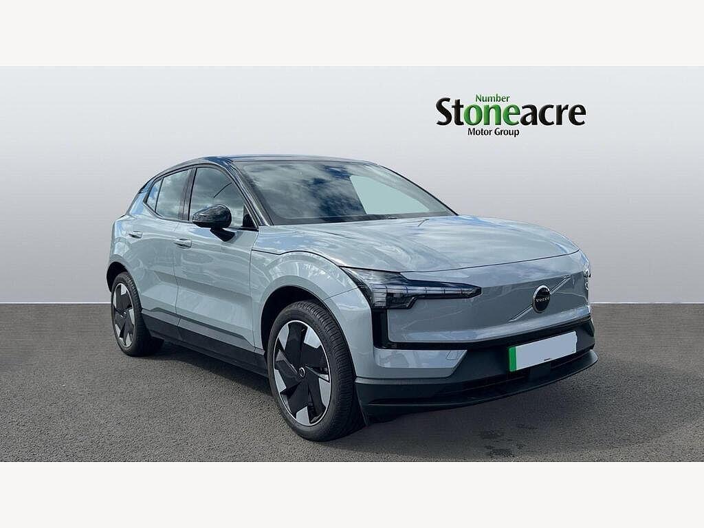 Volvo EX30 Twin Performance 69kWh Plus Auto AWD 5dr NL75ZMY Image 1