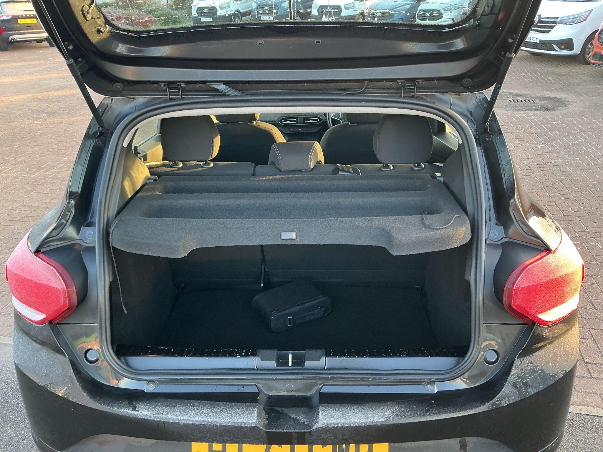 Dacia Sandero 1.0 Tce Expression 5dr HT73CWR Image 1