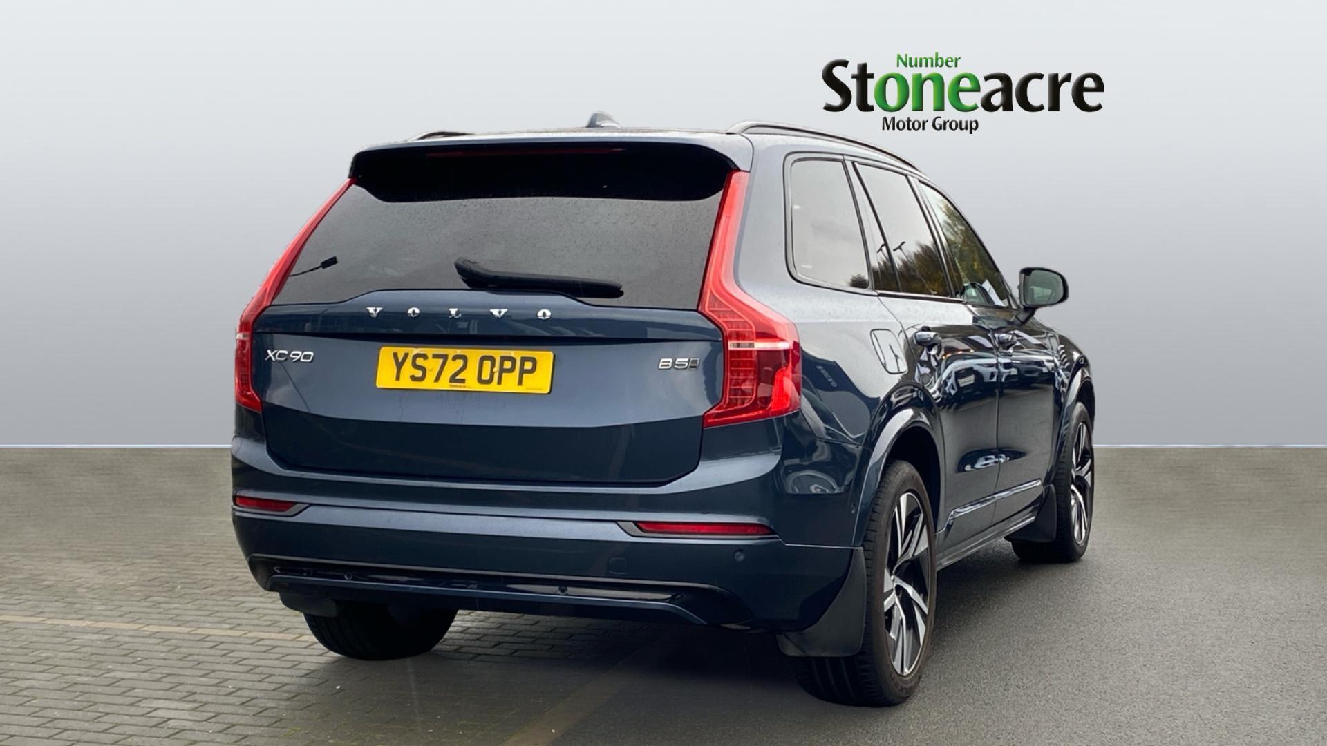 Volvo XC90 2.0 B5D [235] Plus Dark 5dr AWD Geartronic YS72OPP Image 2