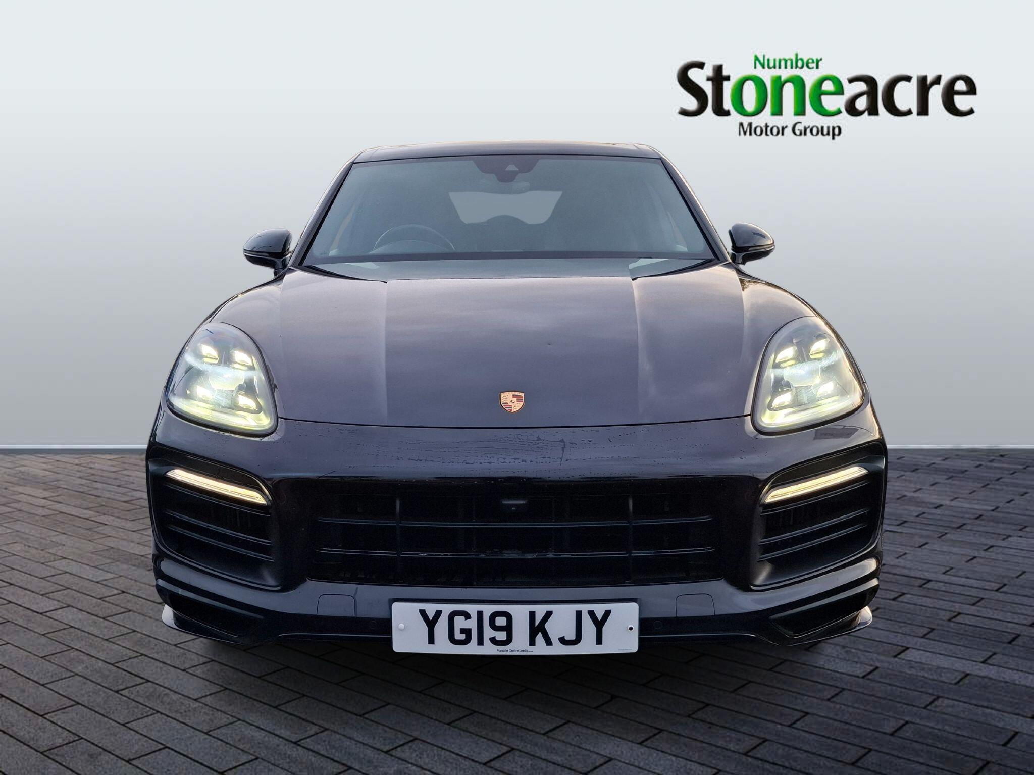 Porsche Cayenne 2.9T V6 GPF S SUV 5dr Petrol TiptronicS 4WD Euro 6 (s/s) (440 ps) YG19KJY Image 2