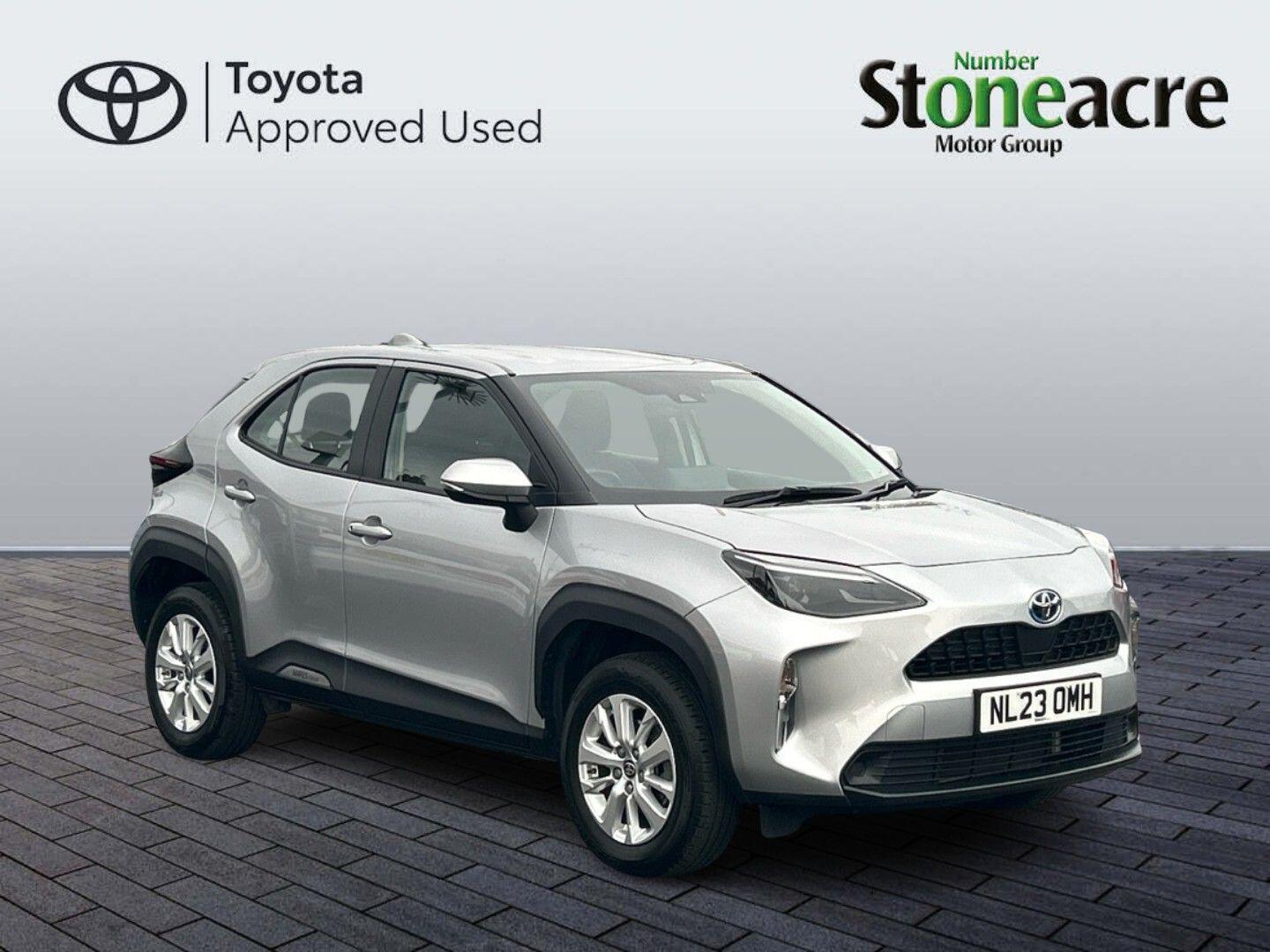 Toyota Yaris Cross 1.5 VVT-h Icon SUV 5dr Petrol Hybrid E-CVT Euro 6 (s/s) (116 ps) NL23OMH Image 1