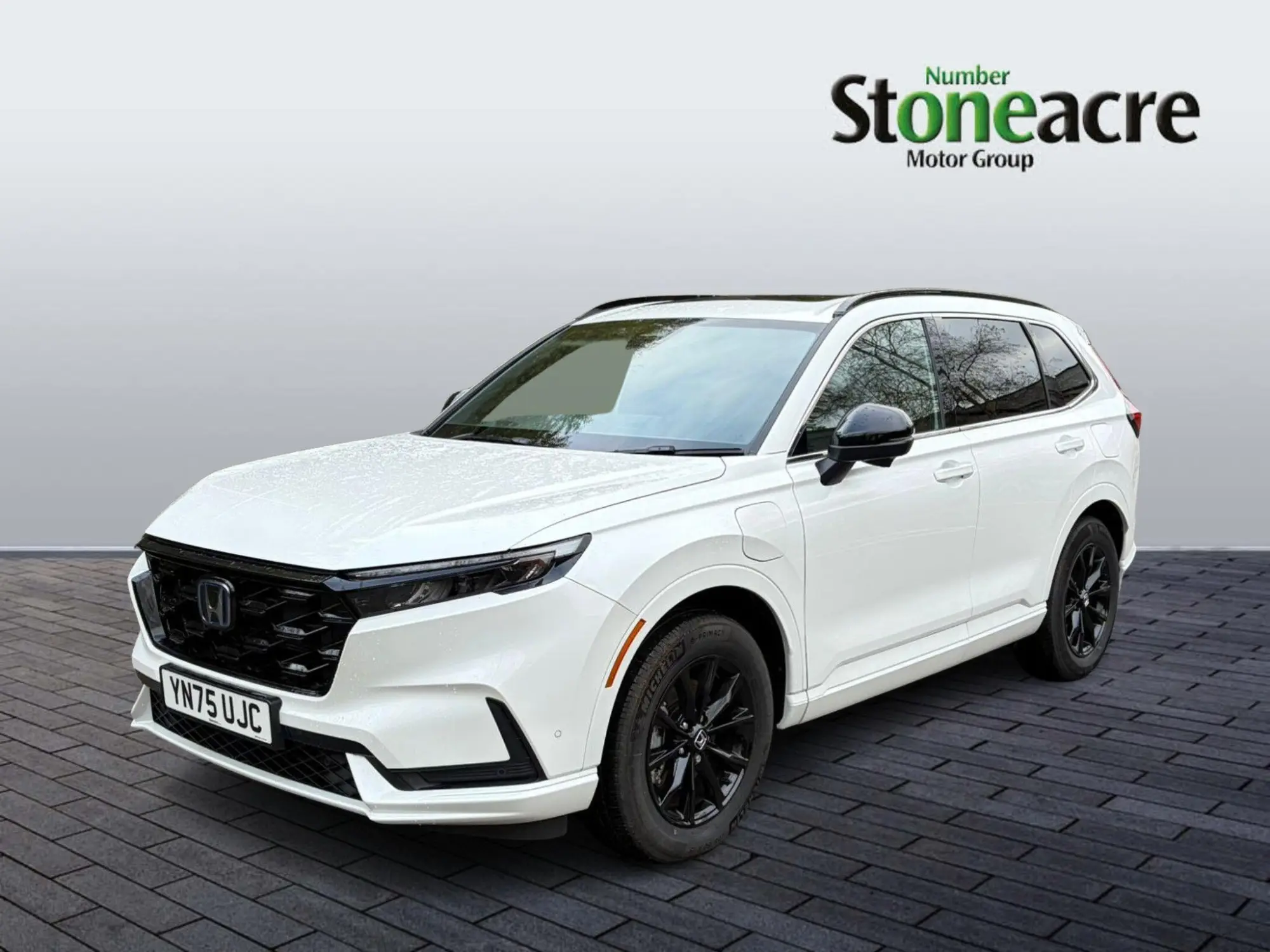 Honda CR-V Plug-in Hybrid 2.0 ePHEV Advance Tech 5dr eCVT YN75UJC Image 3