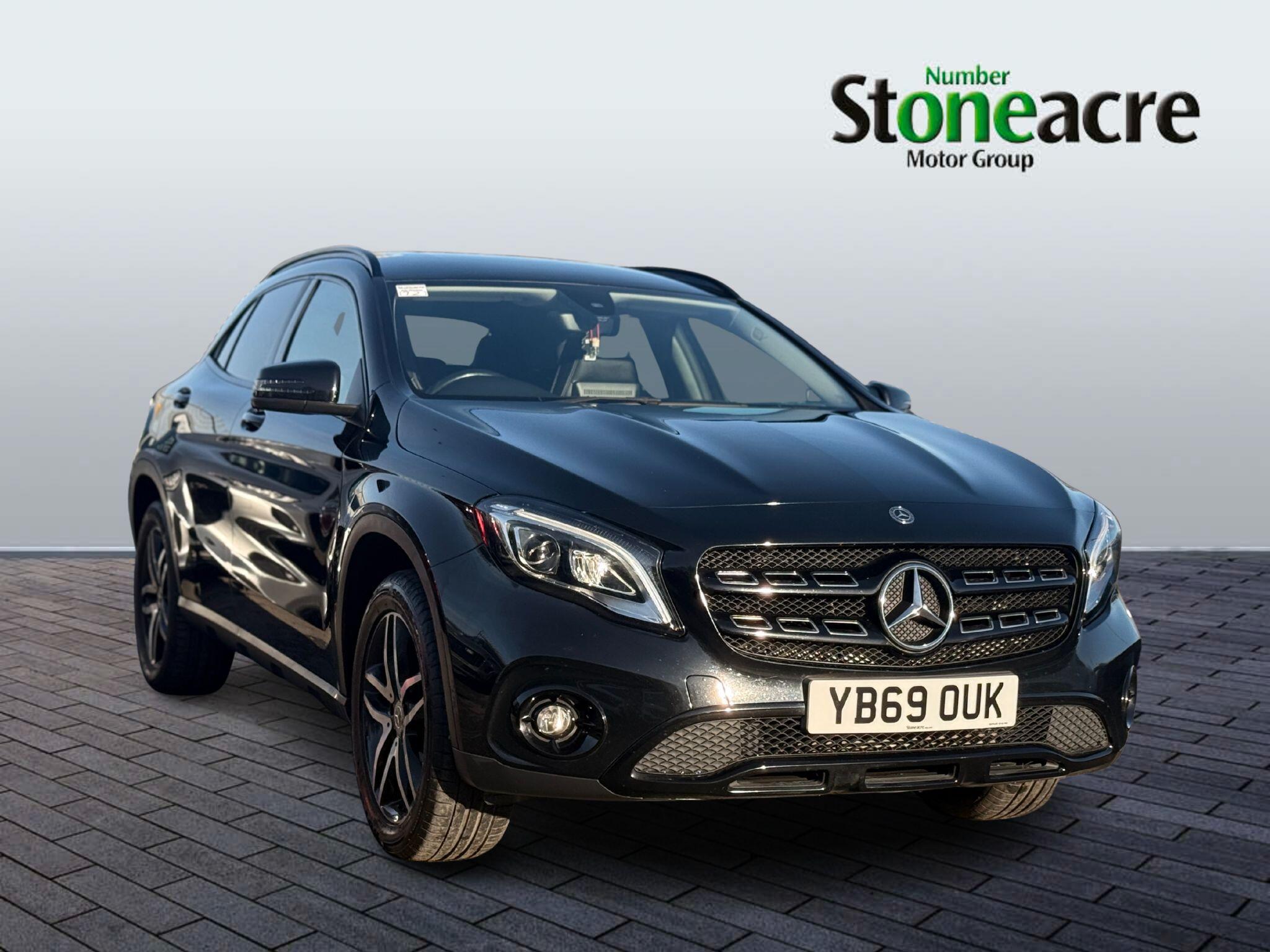 Mercedes-Benz GLA GLA 180 Urban Edition 5dr Auto YB69OUK Image 1