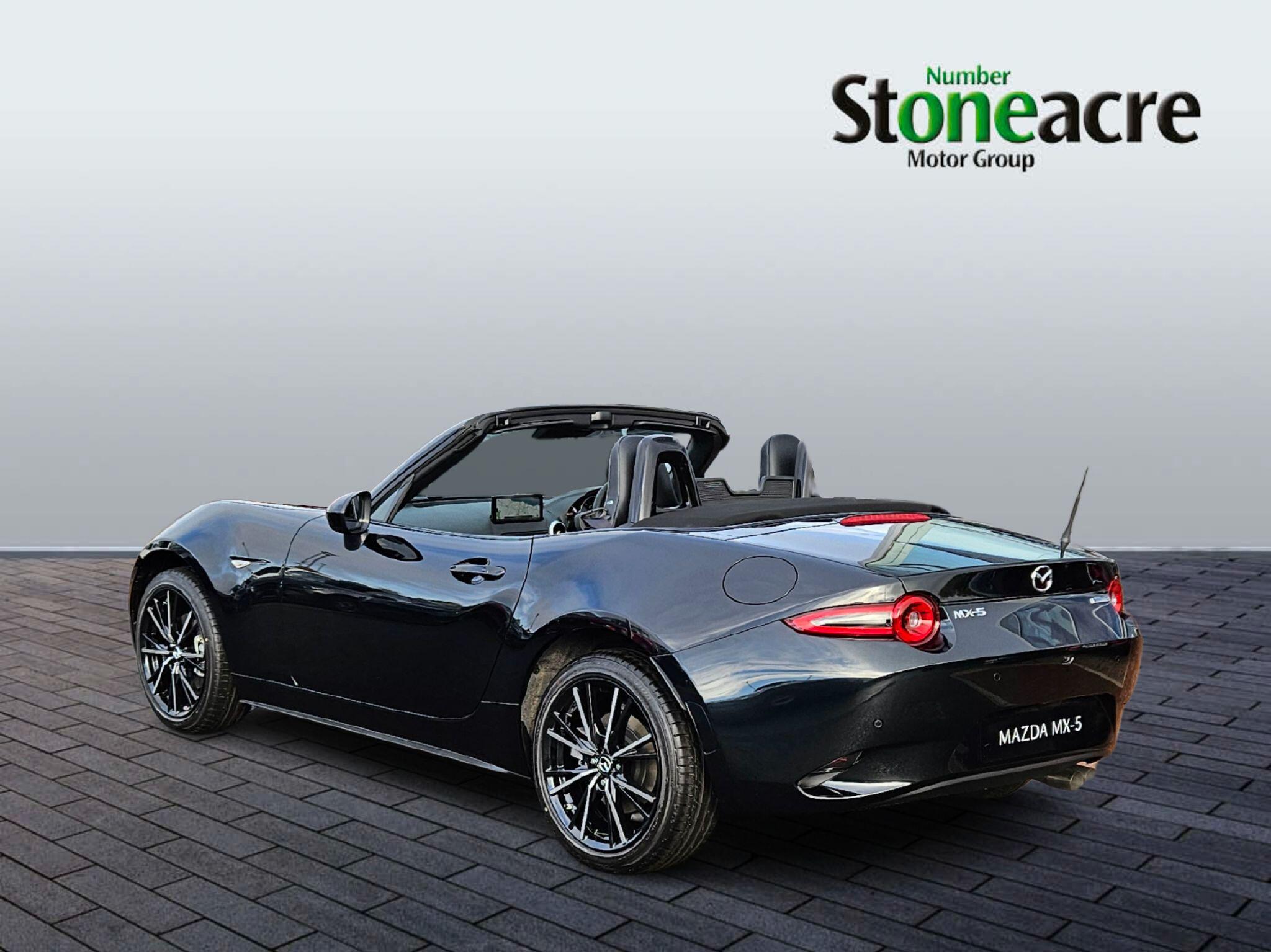 Mazda MX-5 2.0 SKYACTIV-G Exclusive-Line Roadster Euro 6 (s/s) 2dr null Image 3