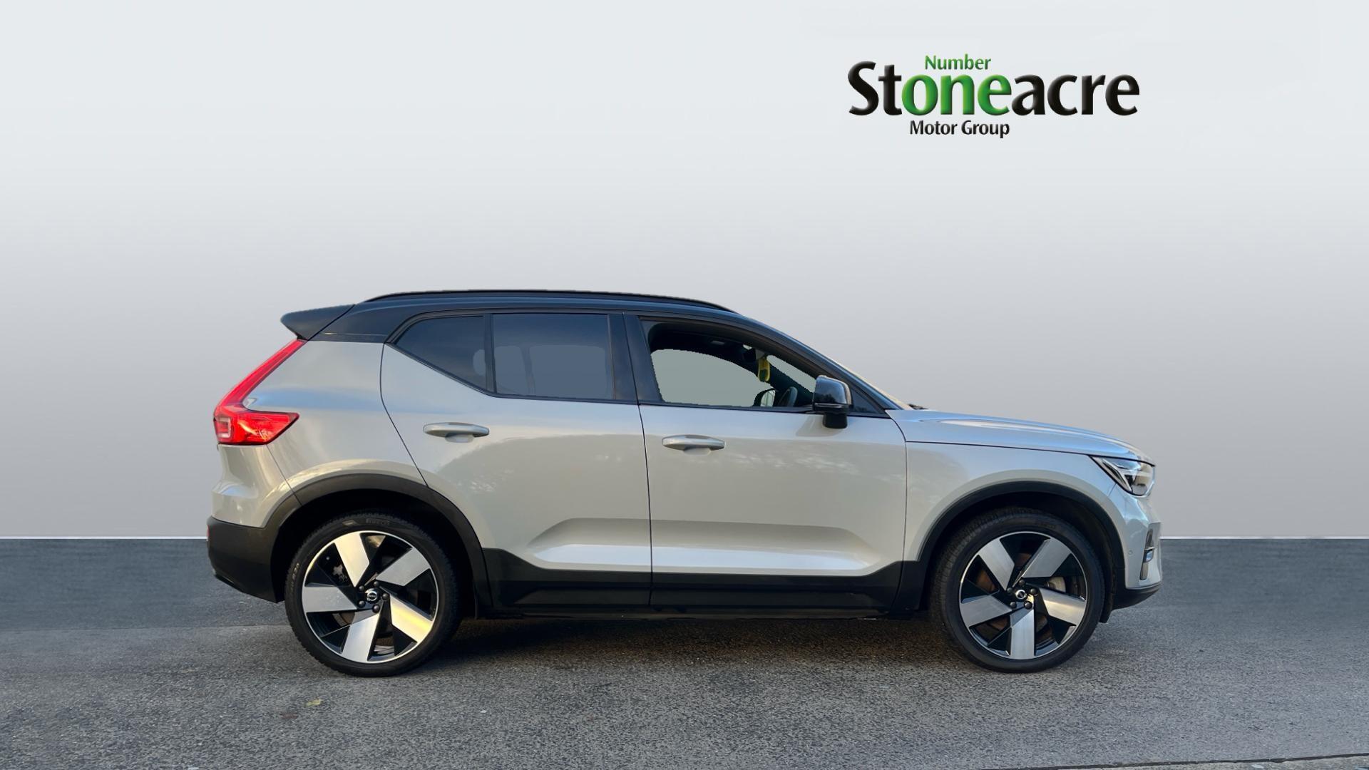 Volvo XC40 Recharge Electric 175kW Recharge Ultimate 69kWh 5dr Auto NA24KKX Image 3