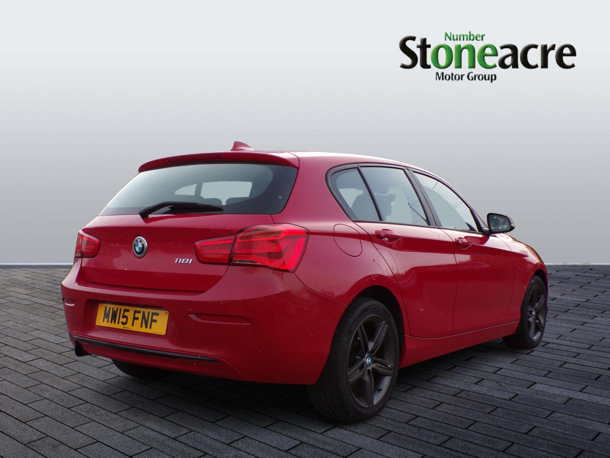 BMW 1 Series 1.6 118i Sport Euro 6 (s/s) 5dr MW15FNF Image 3