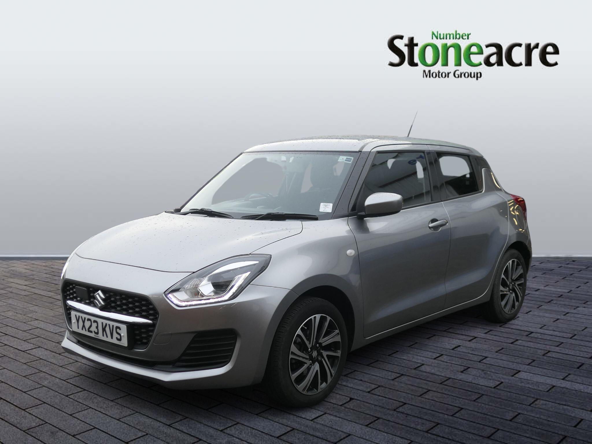 Suzuki Swift 1.2 Dualjet 83 12V Hybrid SZ-L 5dr YX23KVS Image 3