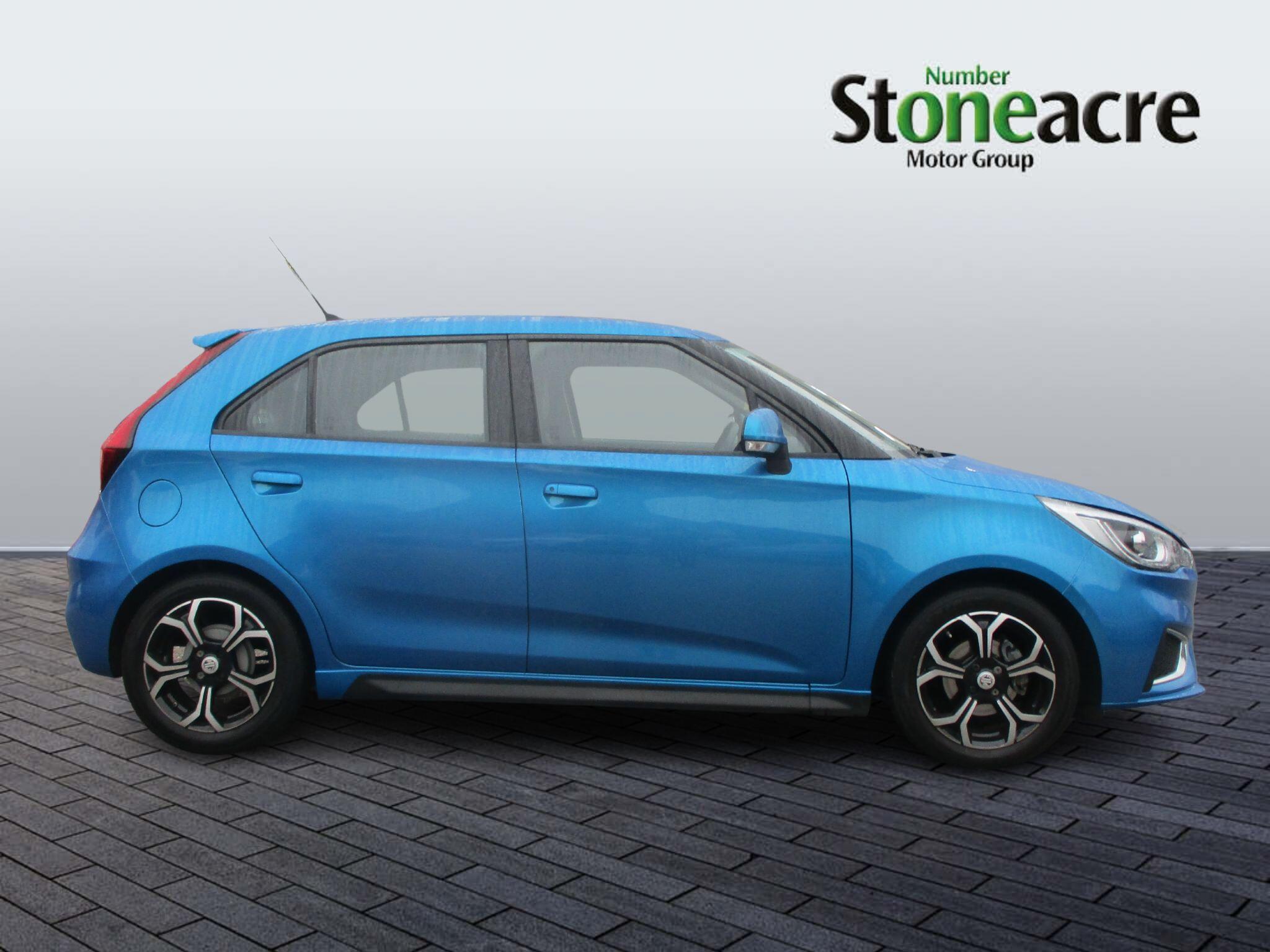 MG 3 1.5 VTi-TECH Exclusive Nav Euro 6 (s/s) 5dr FD73VFB Image 2