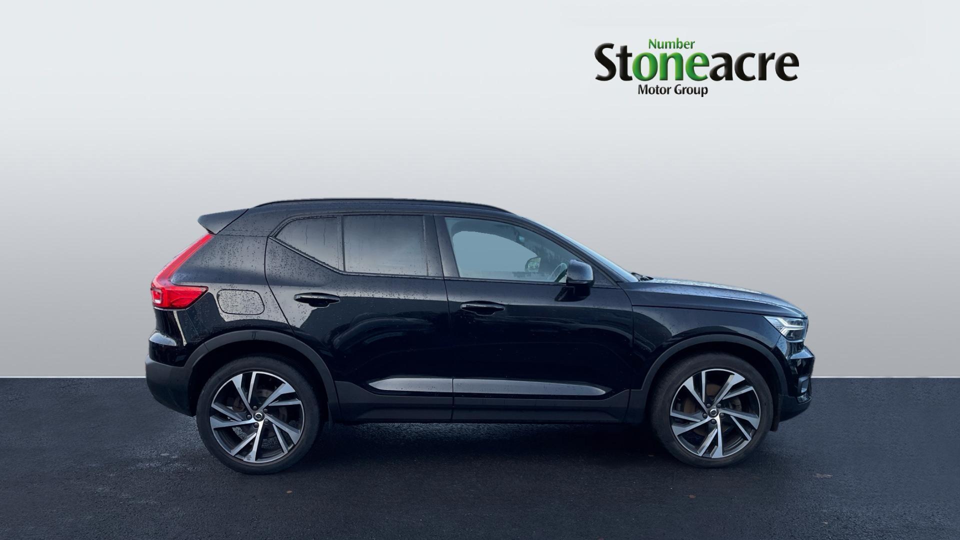 Volvo XC40 Image 3