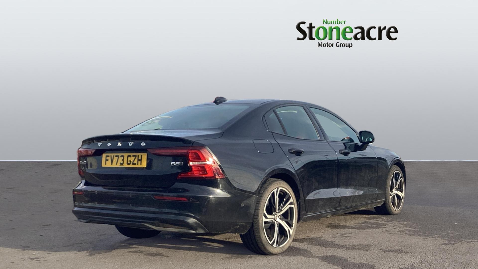 Volvo S60 2.0 B5P Plus Dark 4dr AWD Auto FV73GZH Image 2