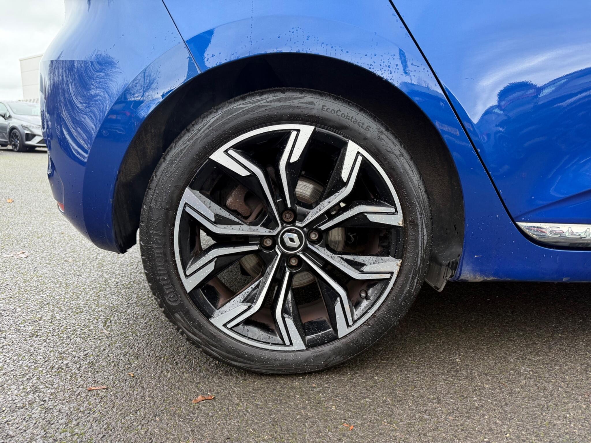 Renault Clio E-Tech 1.6 E-TECH S Edition Auto Euro 6 (s/s) 5dr NX71TZO Image 2