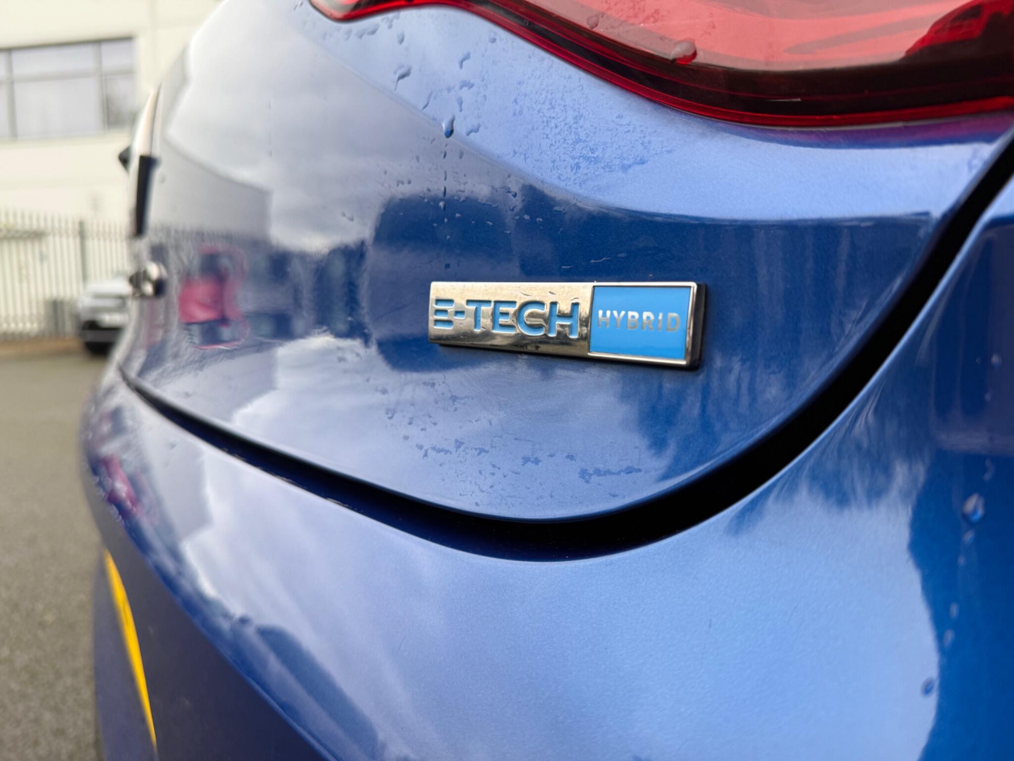 Renault Clio E-Tech 1.6 E-TECH S Edition Auto Euro 6 (s/s) 5dr NX71TZO Image 3