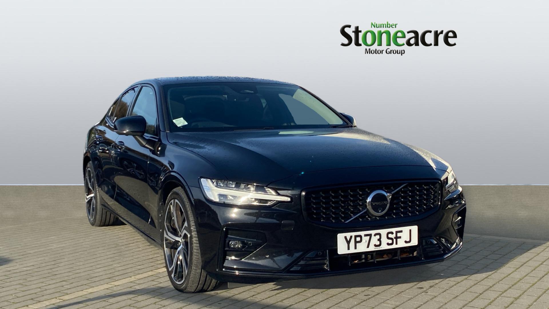 Volvo S60 2.0 B5P Plus Dark 4dr AWD Auto YP73SFJ Image 1