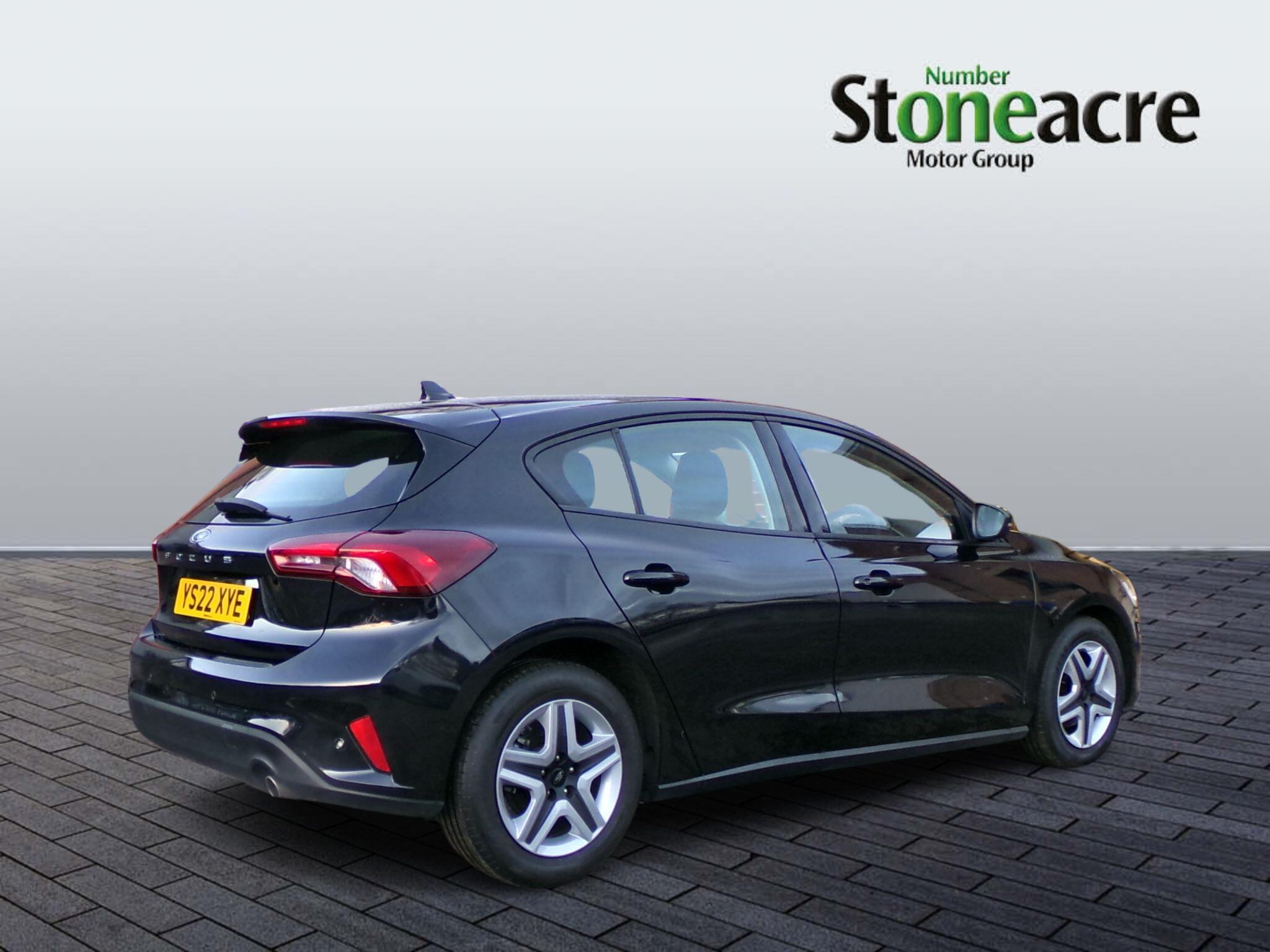 Ford Focus Image 2