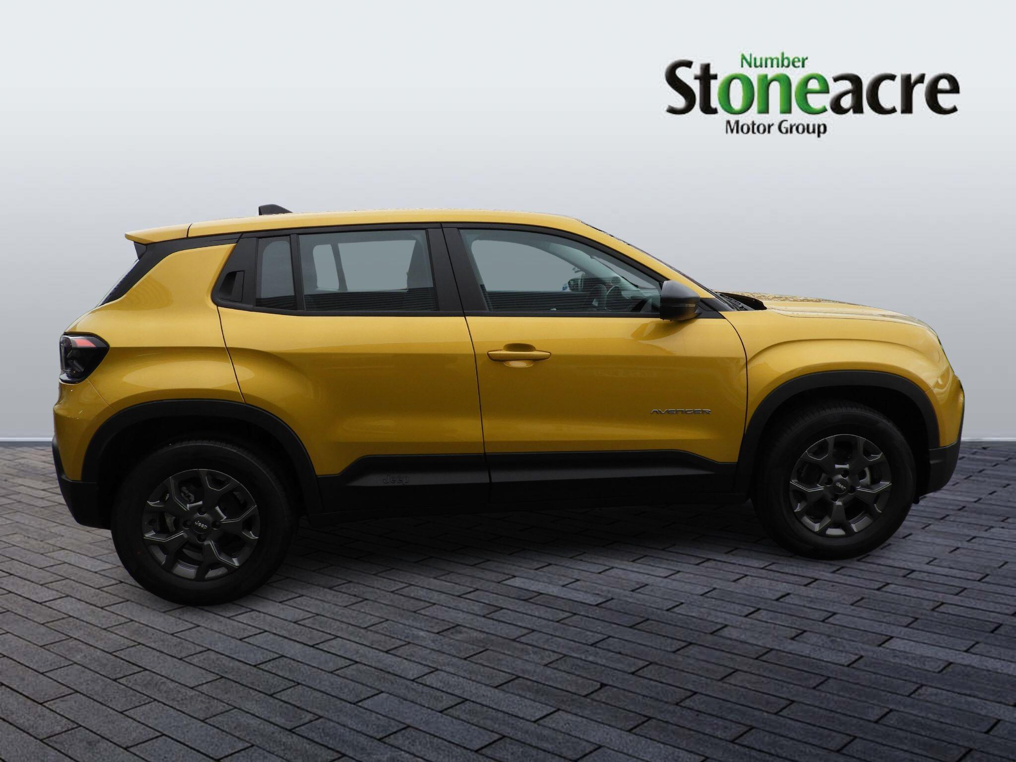 Jeep Avenger 1.2 Longitude Euro 6 (s/s) 5dr BK75UEF Image 2