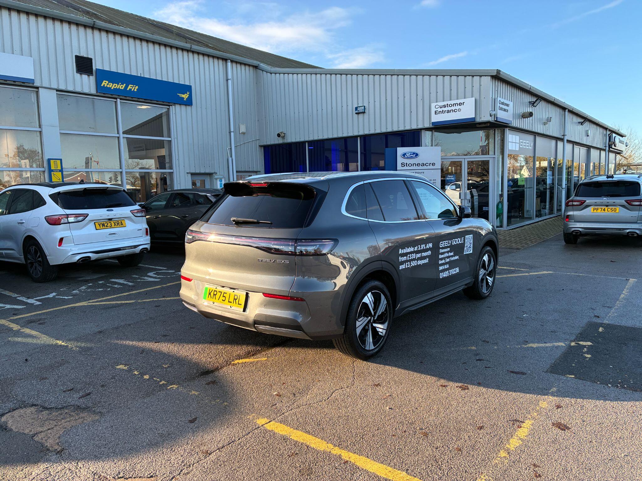 Geely Geely EX5 60.22kWh Pro Auto 5dr KR75LRL Image 3