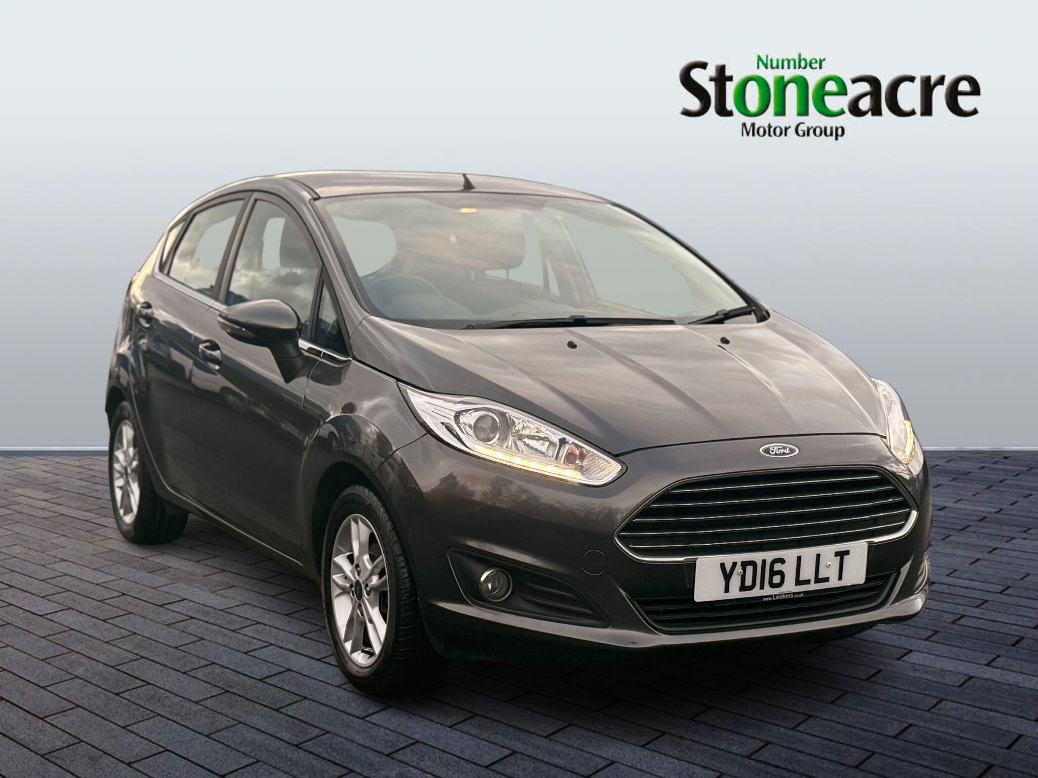 Ford Fiesta 1.25 Zetec Hatchback 5dr Petrol Manual Euro 6 (82 ps) YD16LLT Image 1