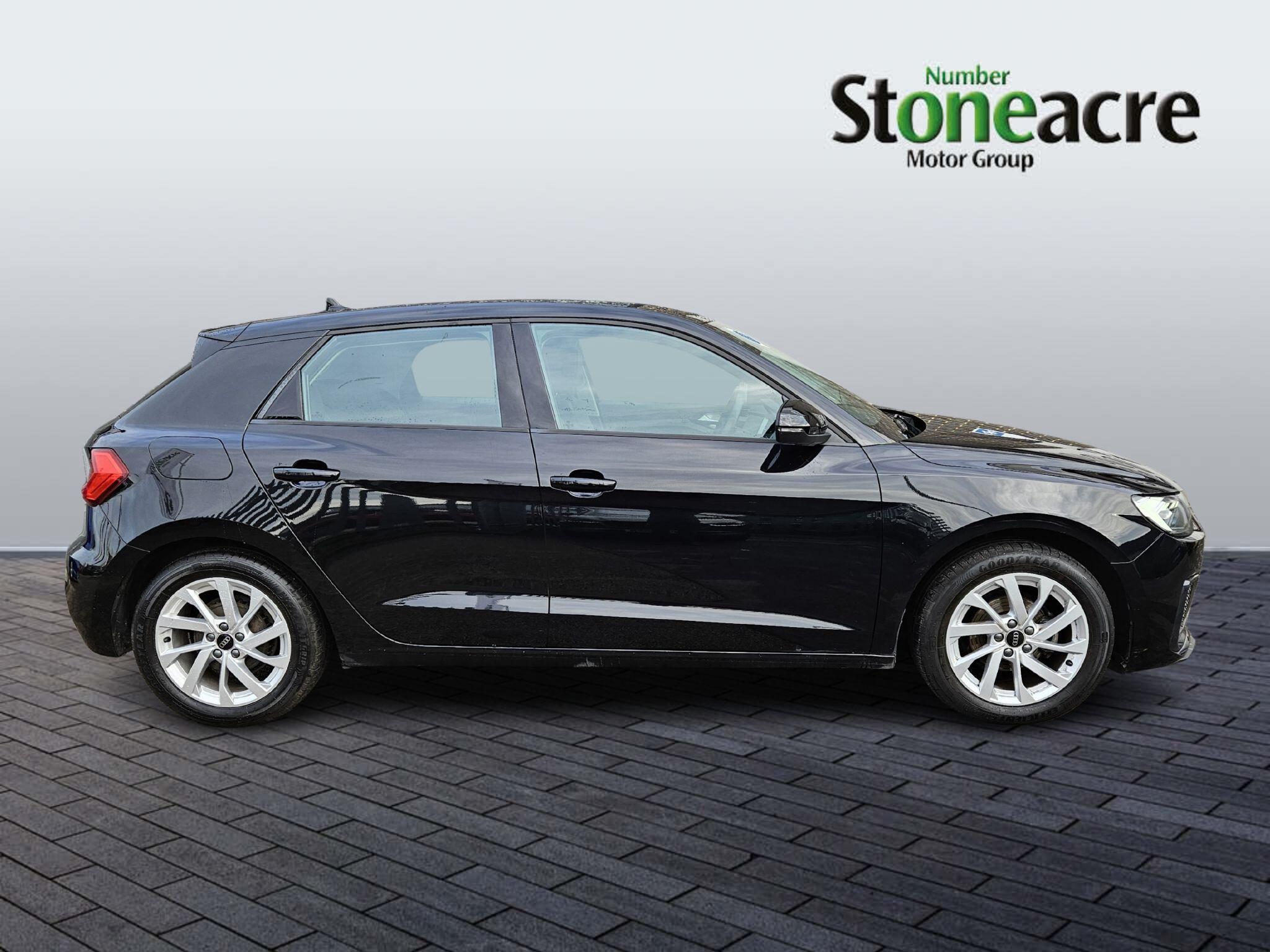 Audi A1 1.0 TFSI 25 Sport Sportback Euro 6 (s/s) 5dr ND23HLN Image 2