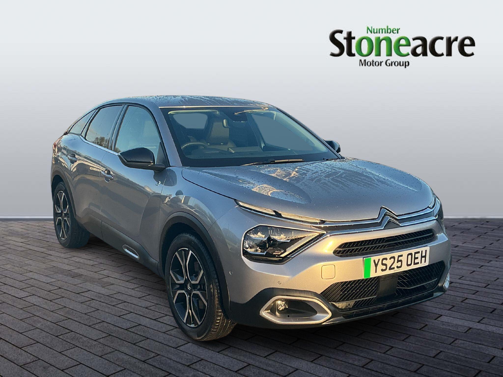 Citroen e-C4 50kWh MAX Auto 5dr (7.4kW Charger) YS25OEH Image 1