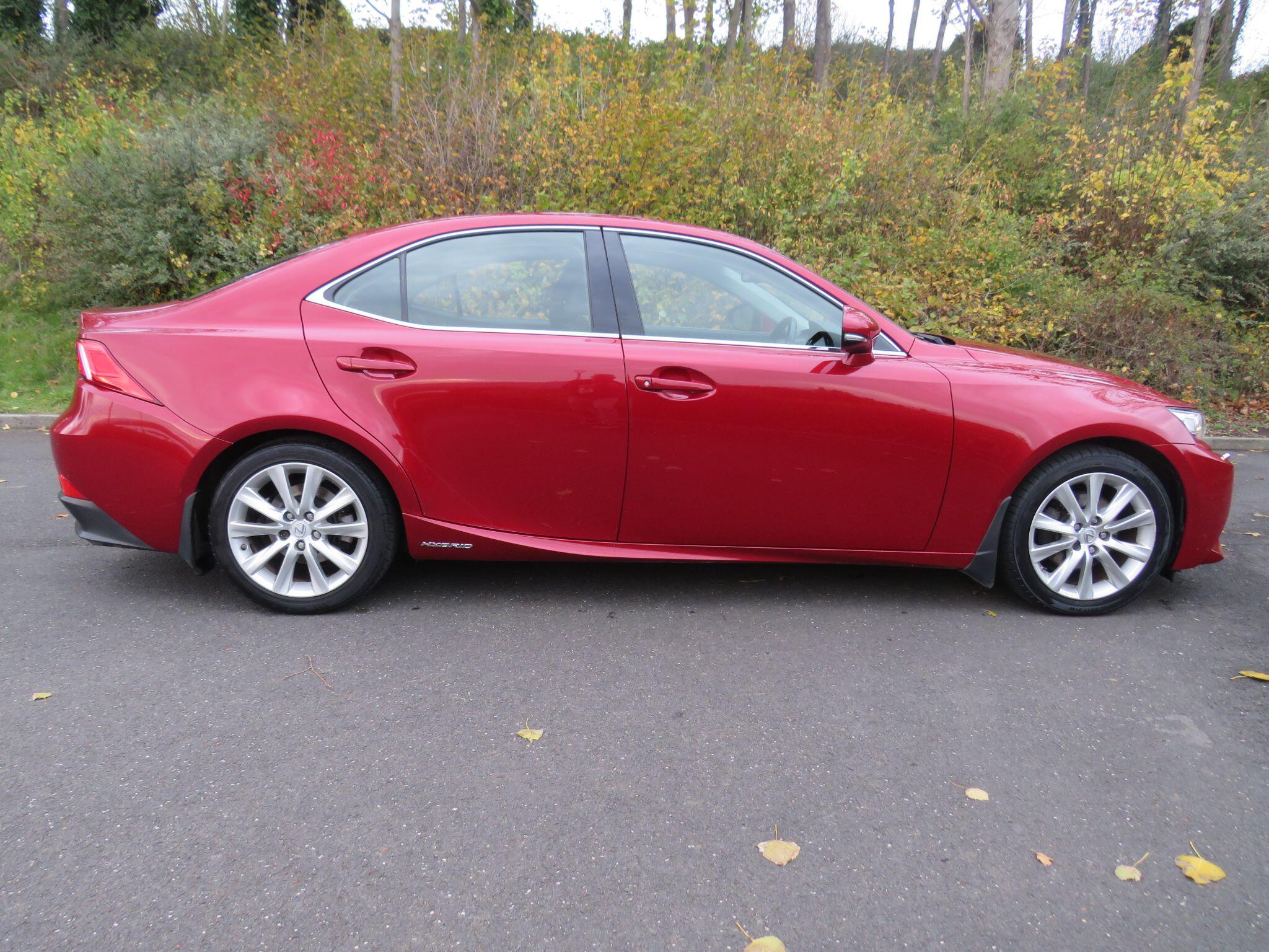 Lexus GS 300h Executive Edition 4dr CVT Auto DP15KJV Image 2