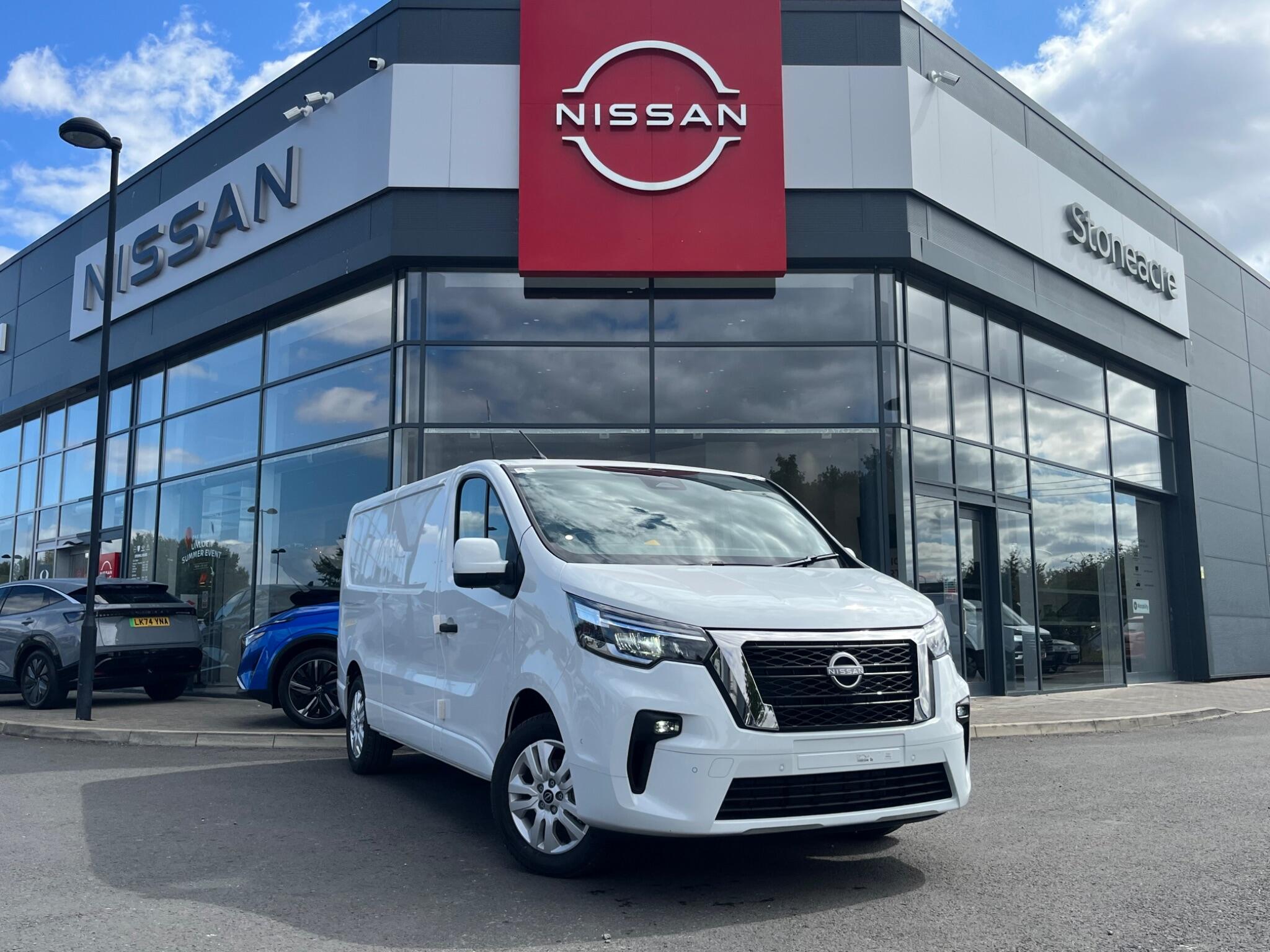 Nissan Primastar 2.0 dCi 30 Tekna L2 Euro 6 (s/s) 5dr null Image 1