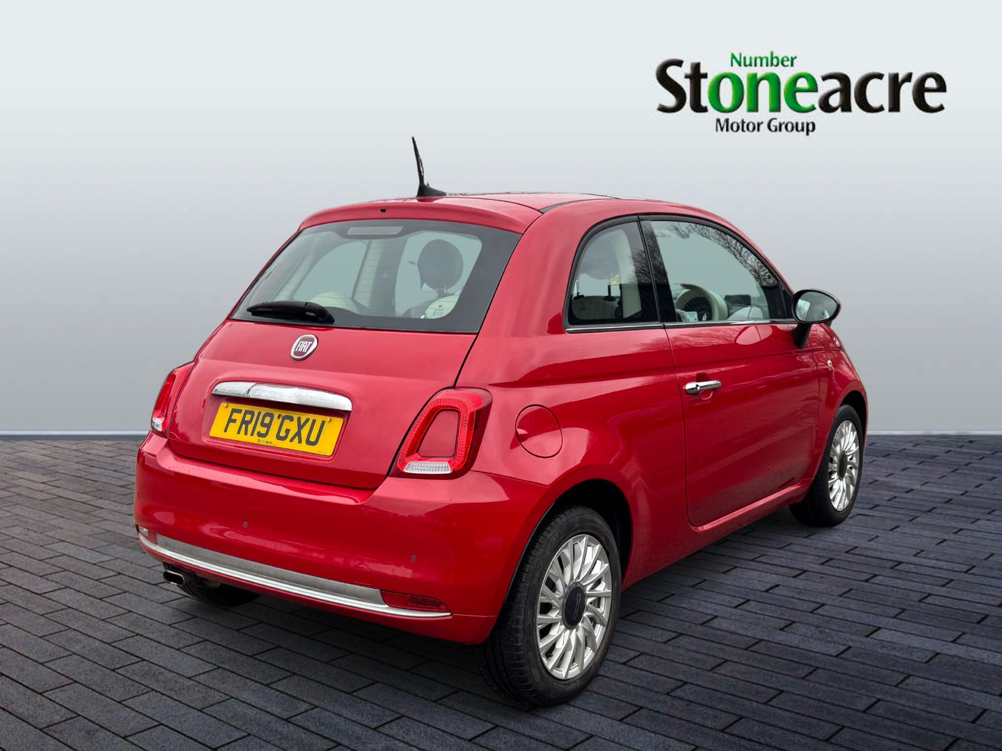 Fiat 500 1.2 Lounge 3dr FR19GXU Image 3
