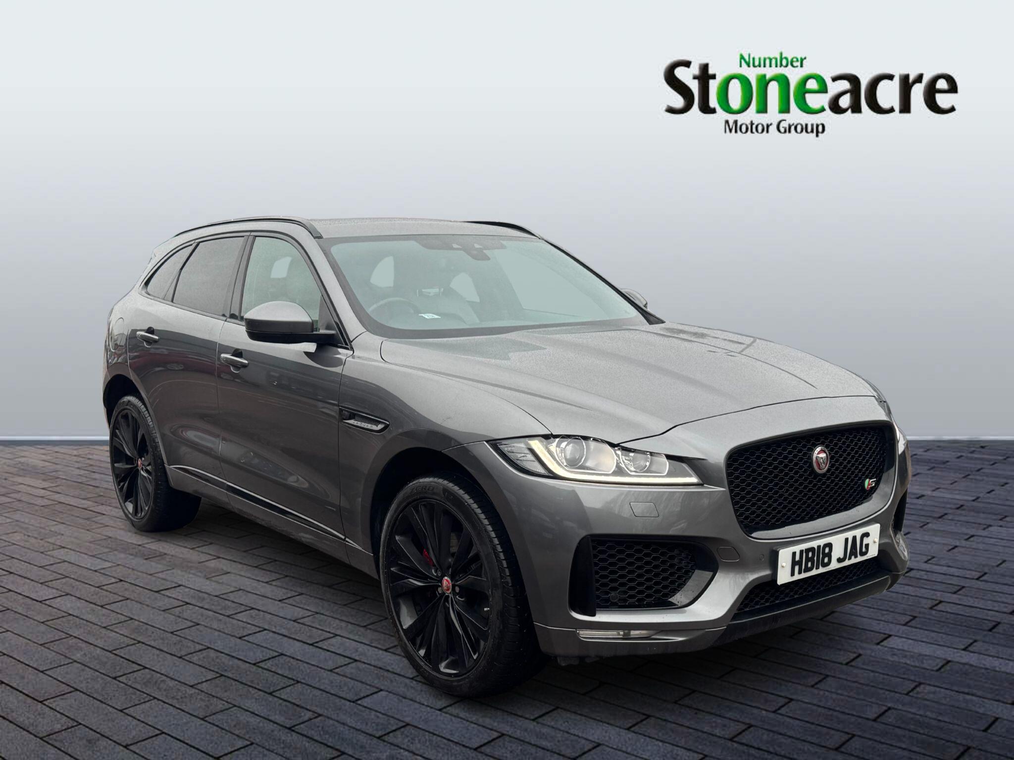 Jaguar F-Pace 3.0 D300 V6 S SUV 5dr Diesel Auto AWD Euro 6 (s/s) (300 ps) HB18JAG Image 1