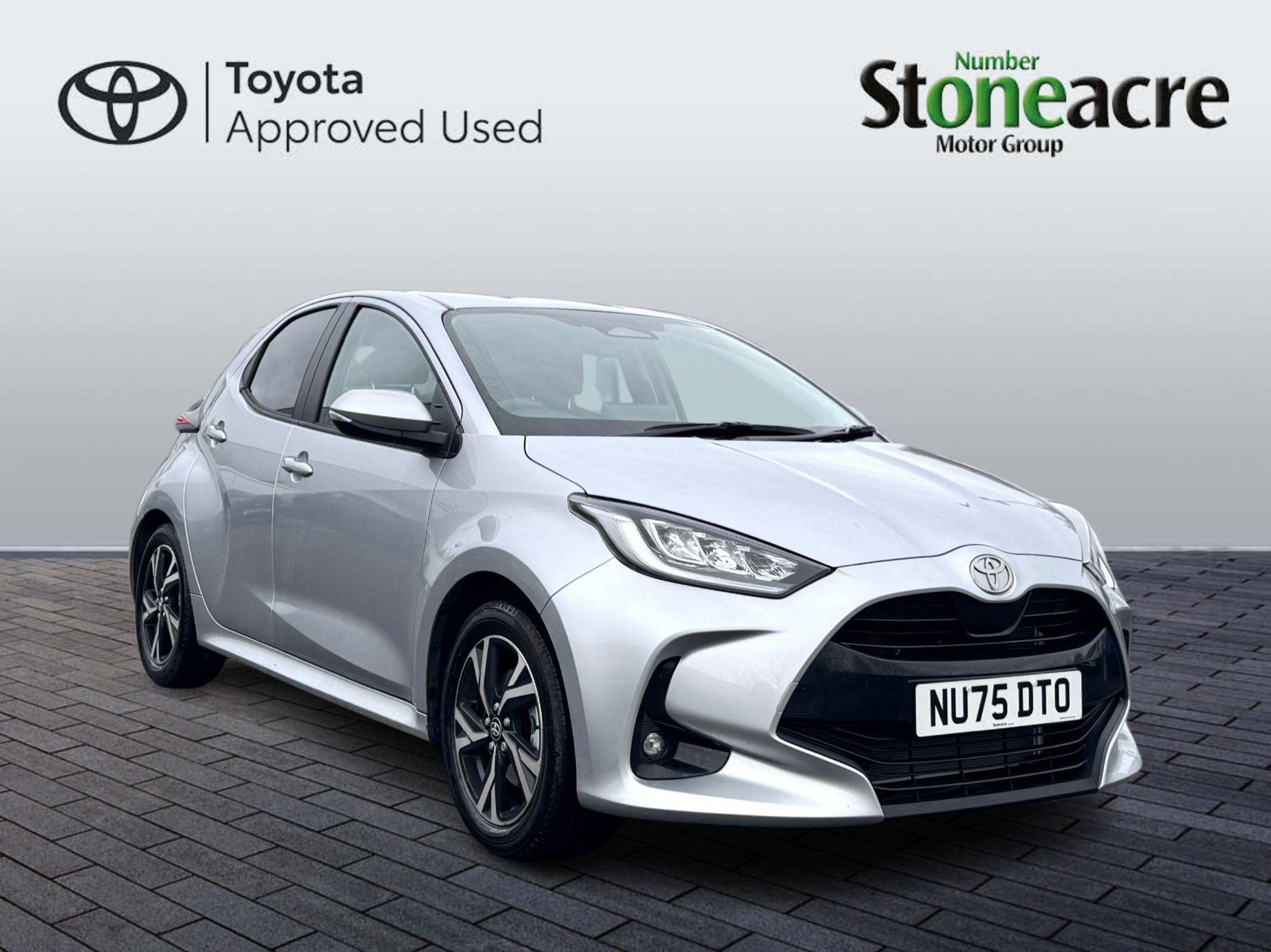 Toyota Yaris 1.5 Hybrid Design 5dr CVT NU75DTO Image 1