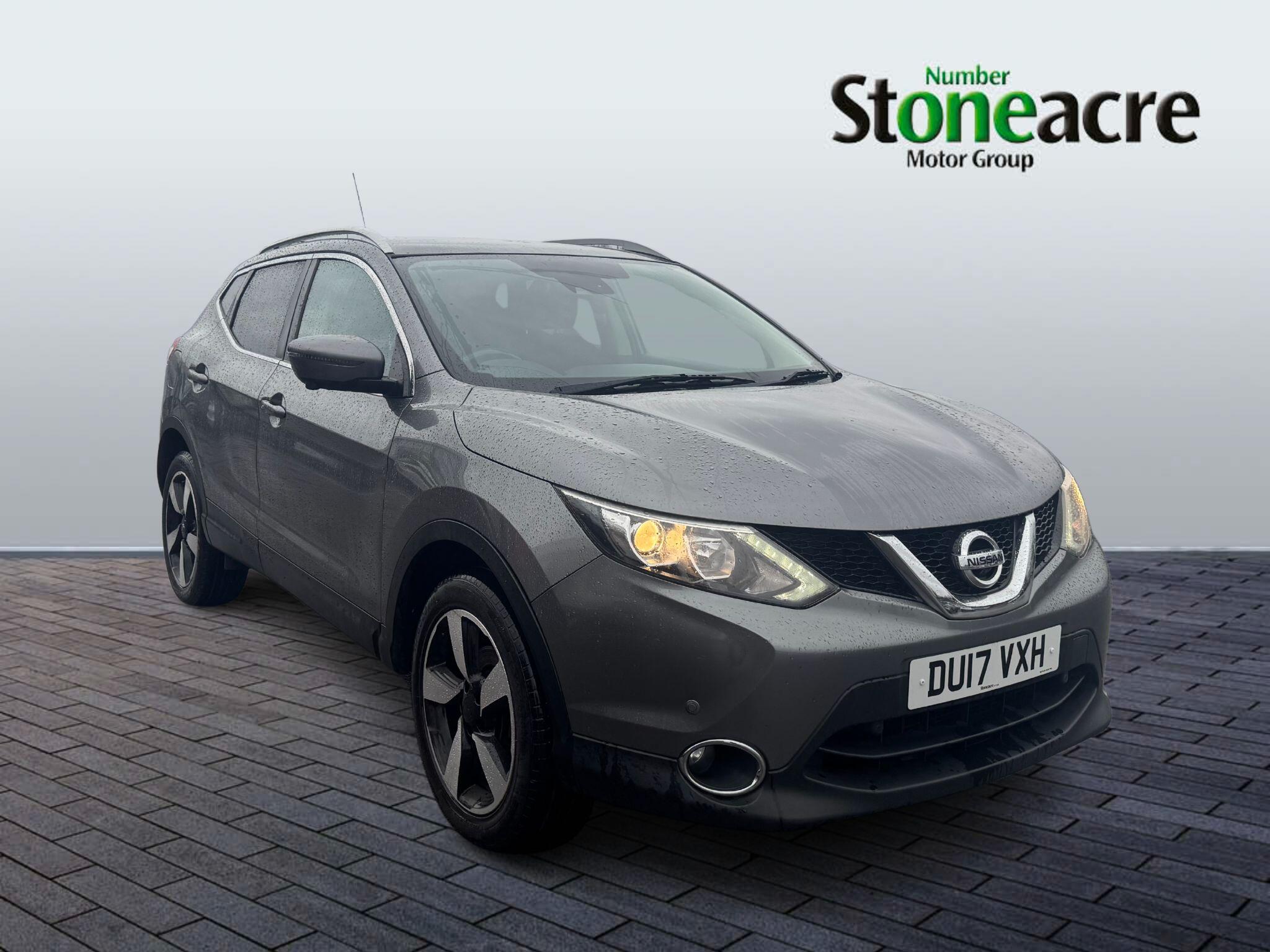 Nissan Qashqai 1.5 dCi N-Connecta 5dr DU17VXH Image 1