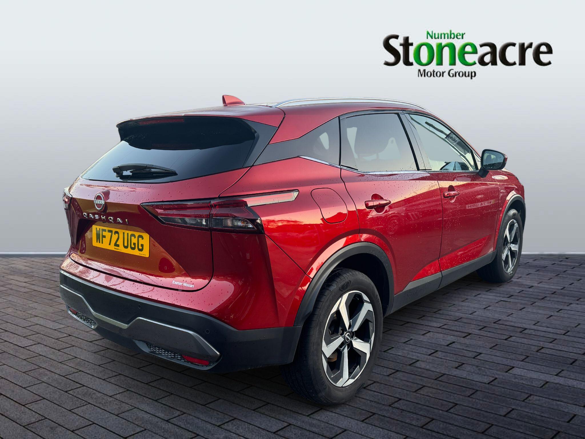 Nissan Qashqai 1.3 DiG-T MH N-Connecta 5dr WF72UGG Image 3