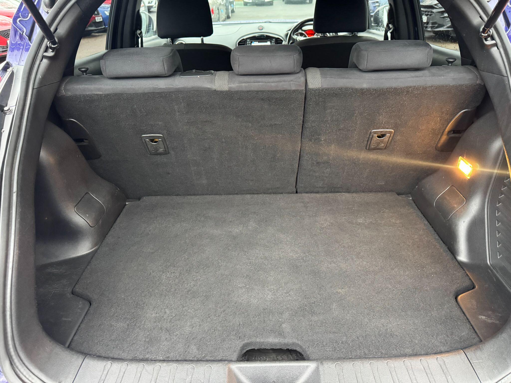 Nissan Juke 1.6 N-Connecta SUV 5dr Petrol XTRON Euro 6 (117 ps) YE16GWV Image 2