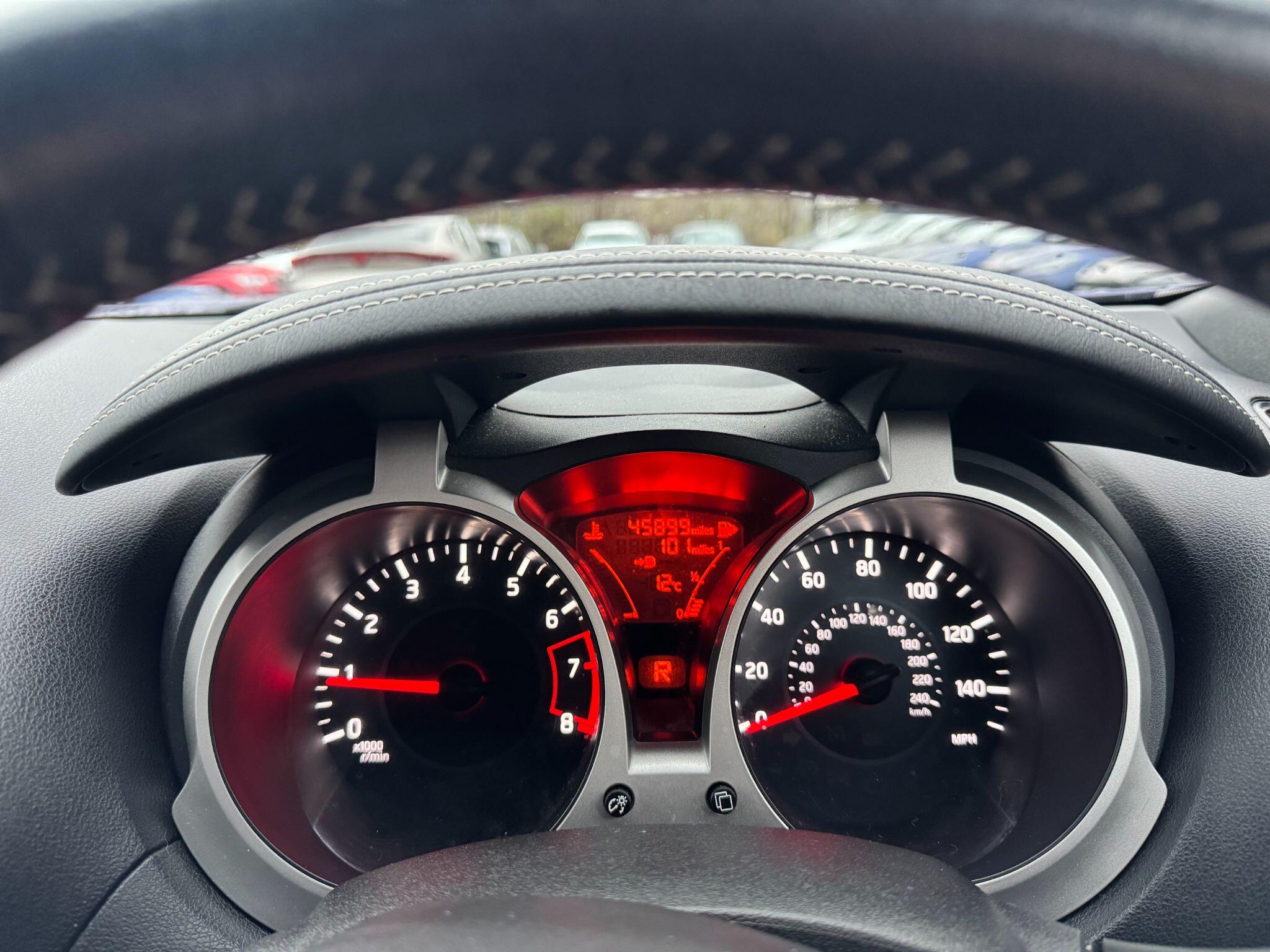 Nissan Juke 1.6 N-Connecta SUV 5dr Petrol XTRON Euro 6 (117 ps) YE16GWV Image 3