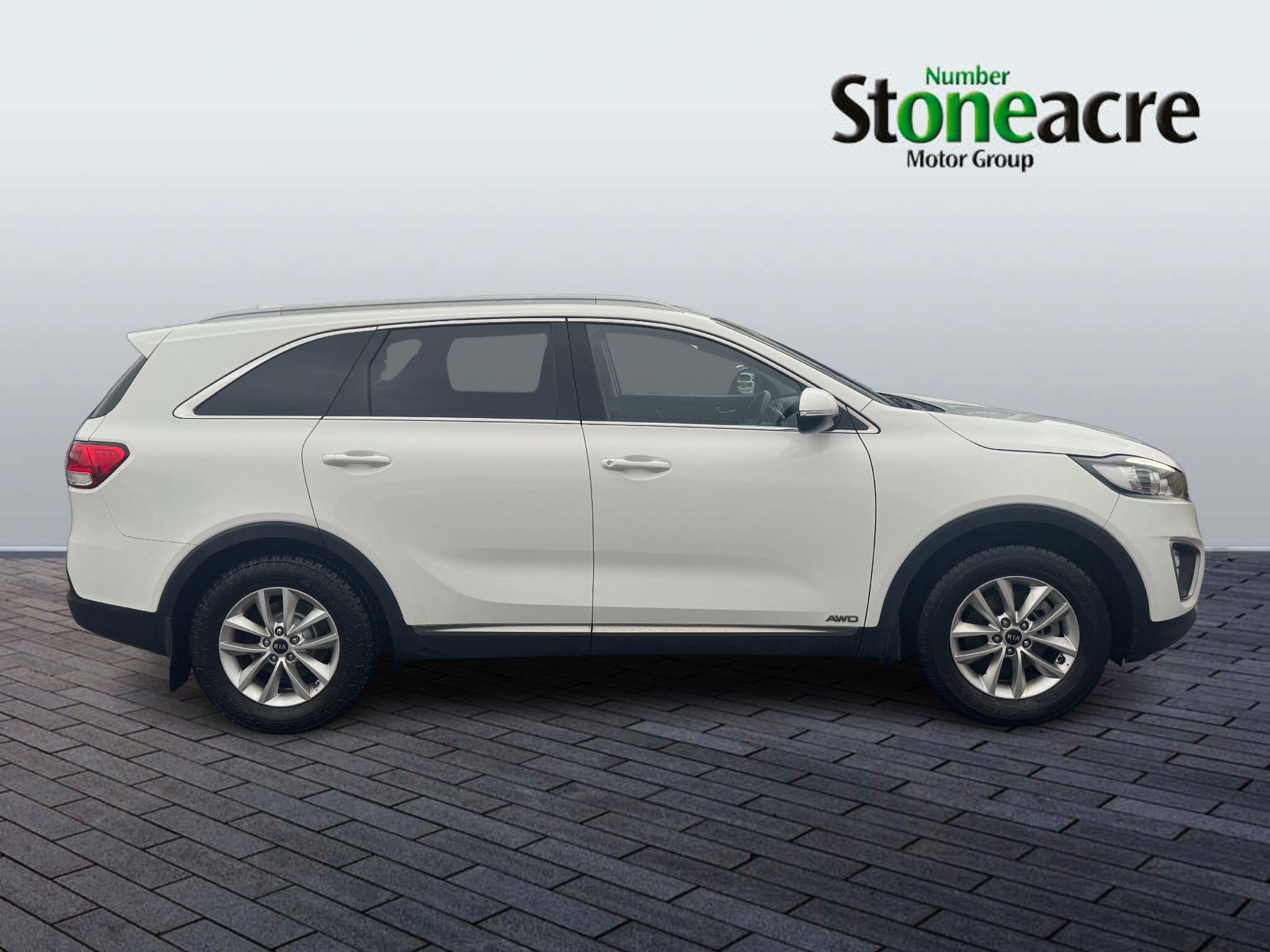 Kia Sorento 2.2 CRDi KX-1 AWD Euro 6 (s/s) 5dr NU16AXF Image 2