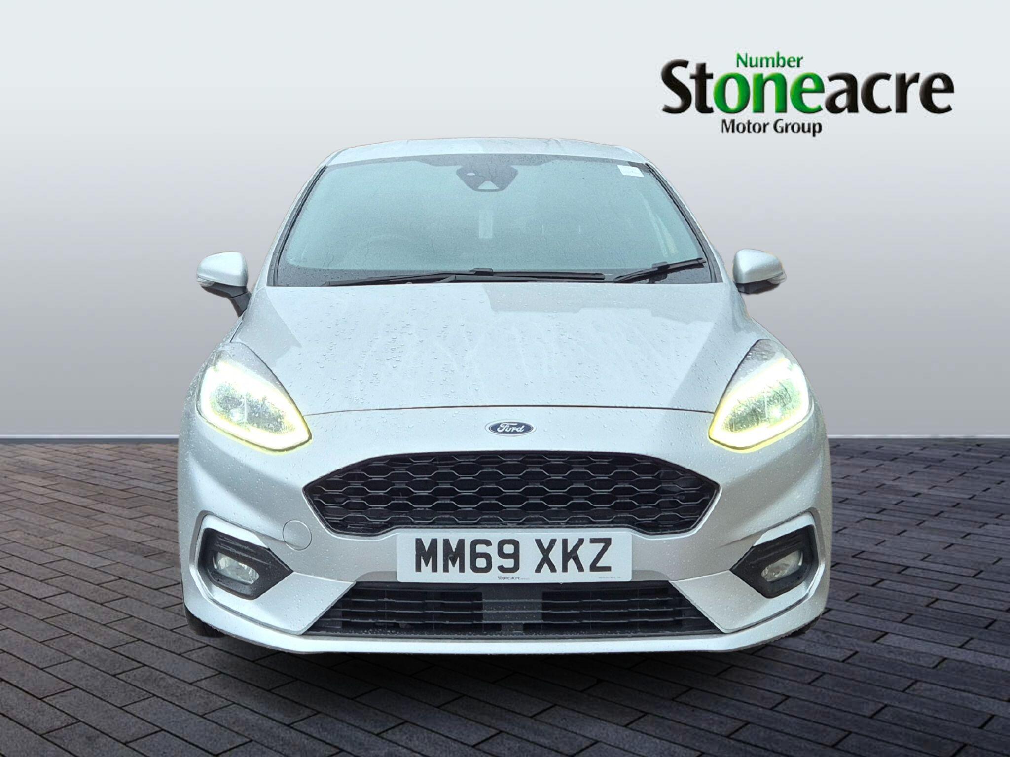 Ford Fiesta 1.0T EcoBoost ST-Line Edition Auto Euro 6 (s/s) 5dr MM69XKZ Image 2