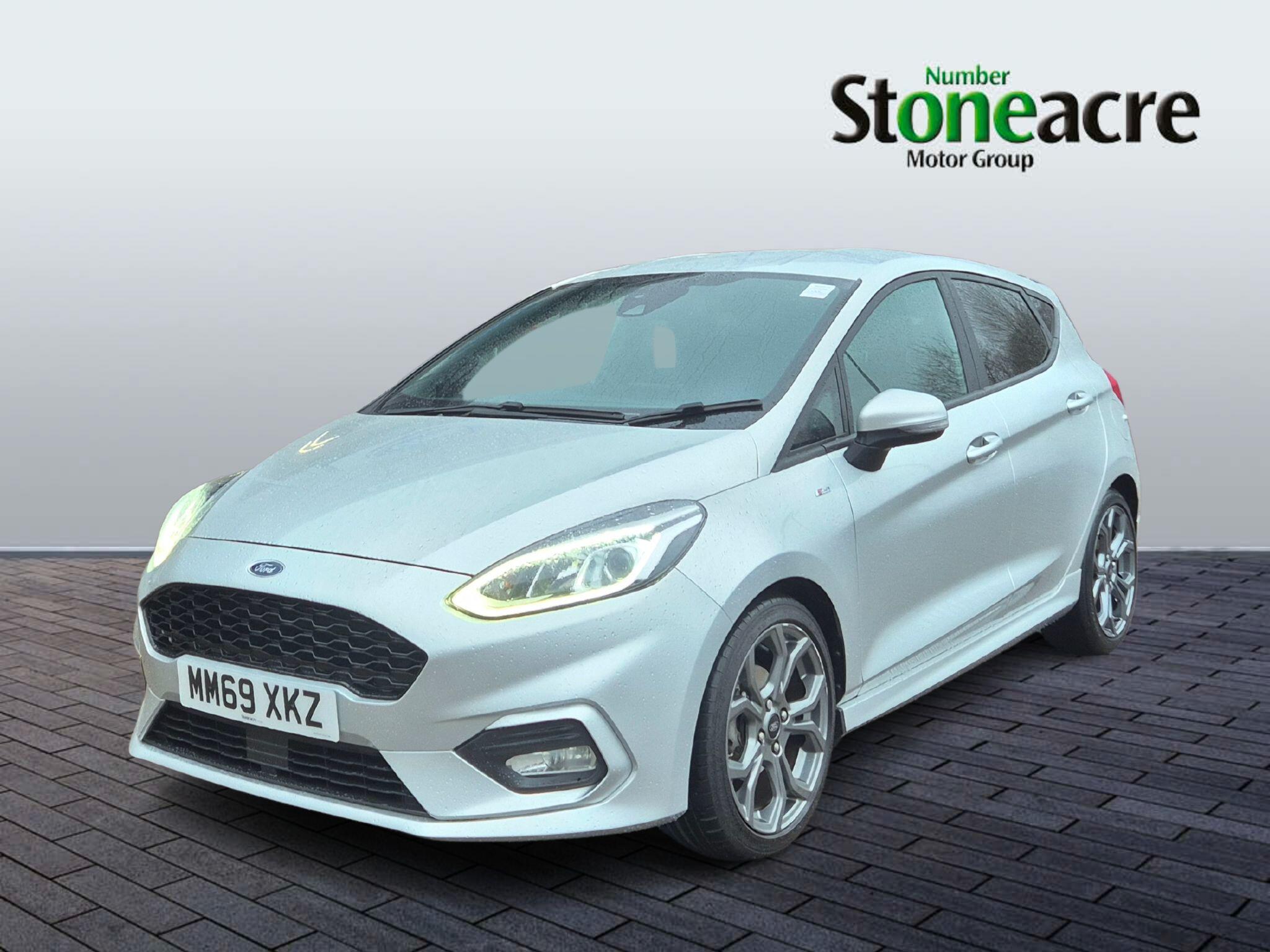 Ford Fiesta 1.0T EcoBoost ST-Line Edition Auto Euro 6 (s/s) 5dr MM69XKZ Image 3