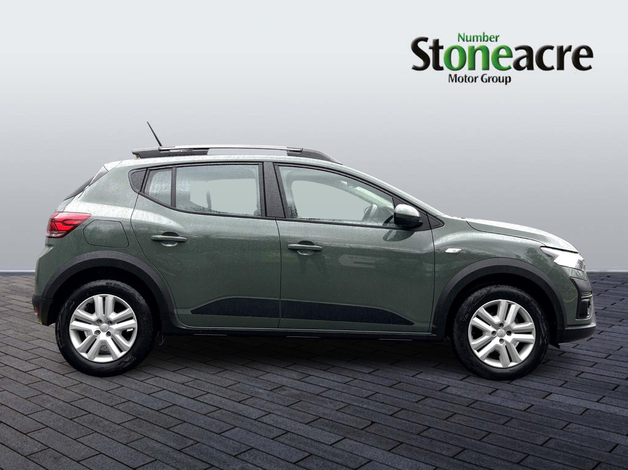 Dacia Sandero Stepway Stepway Expression TCe 100 Bi-Fuel MY23 YT24EFL Image 2