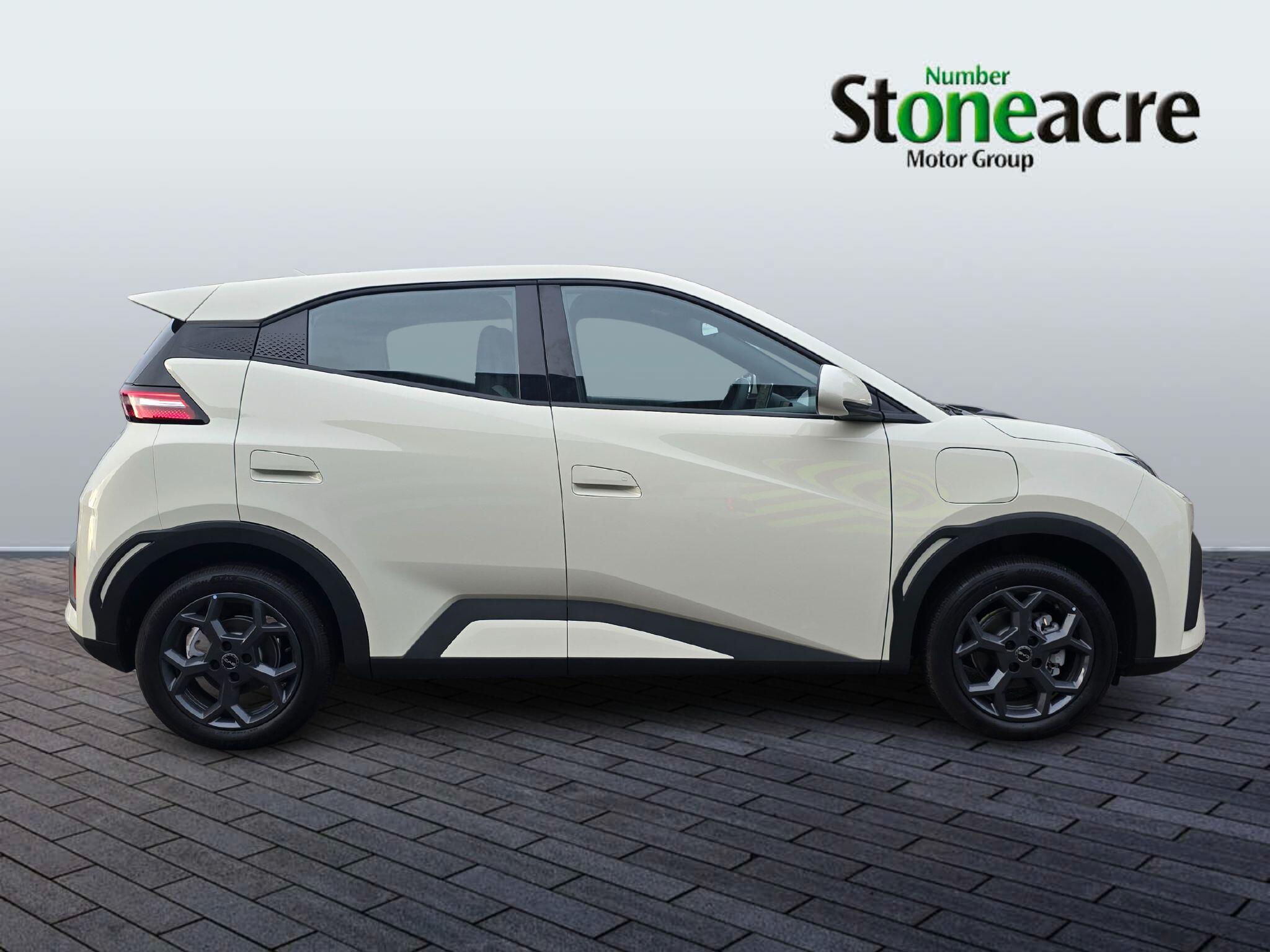 BYD Dolphin Surf 43.2kWh Boost Auto 5dr ML75RSY Image 2